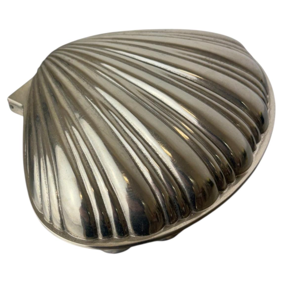 1980s Christian Dior Style Silver Plated Shell Jewelry Box For Sale