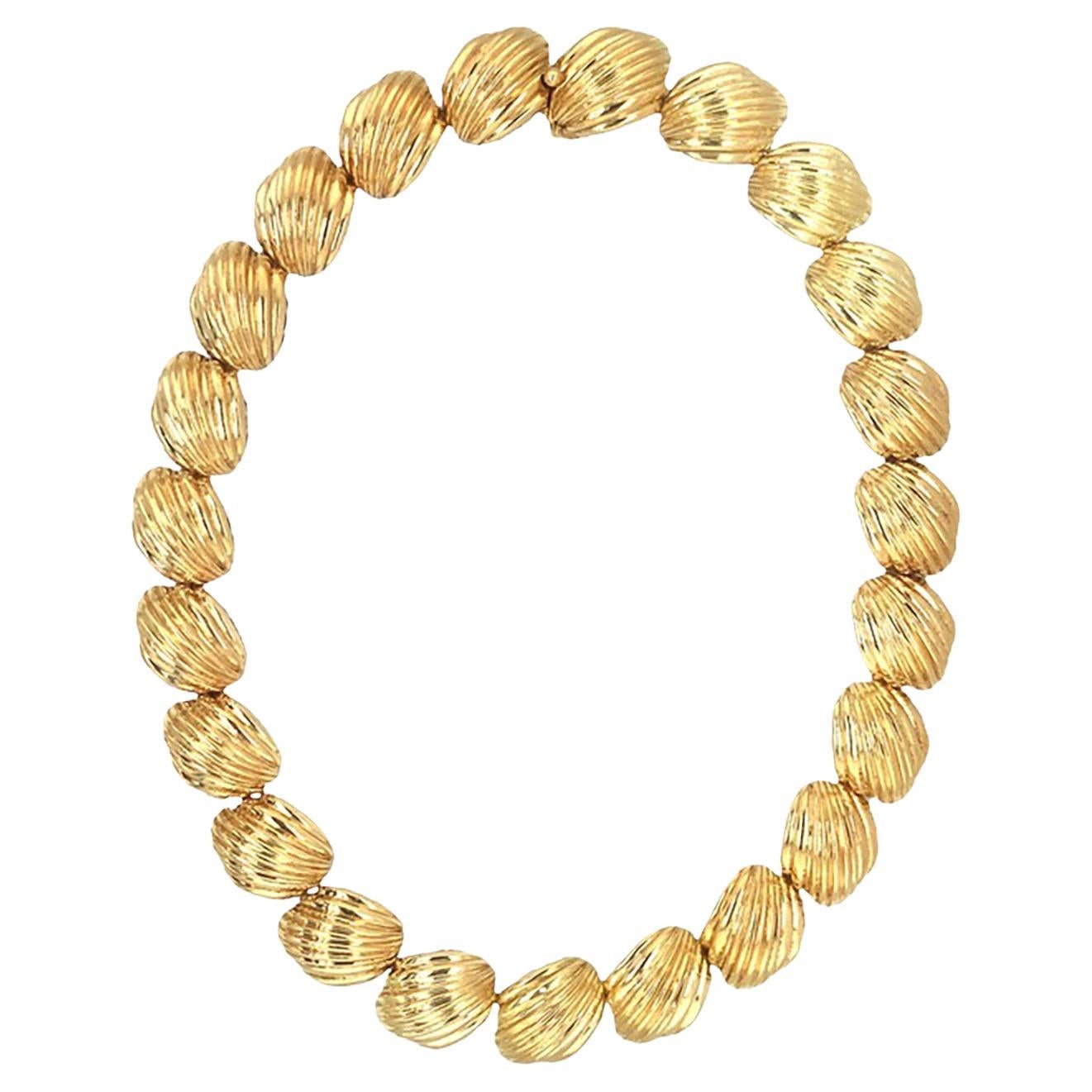 Shell Link 18K Yellow Gold Necklace by Hammerman Brothers For Sale