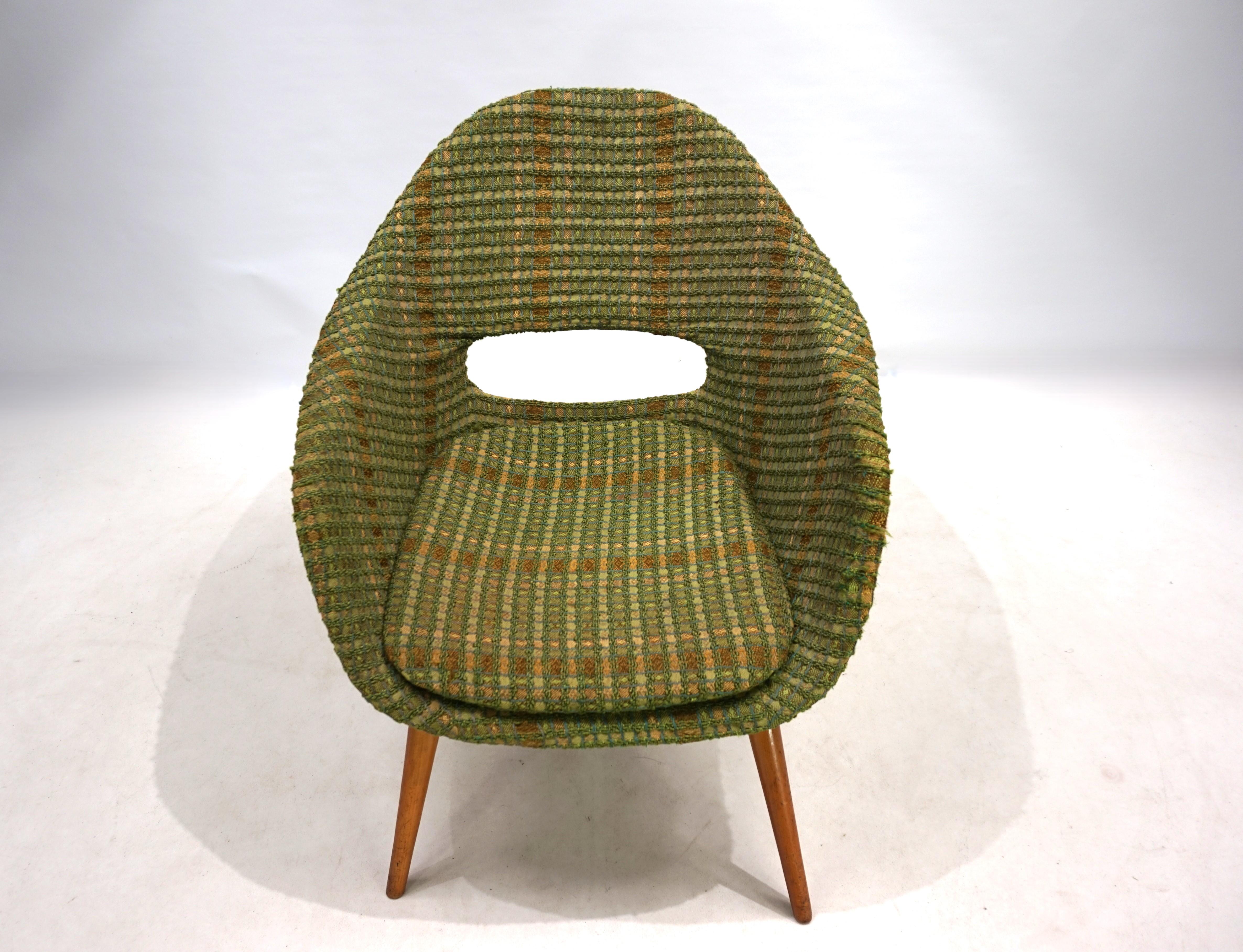 Shell lounge chair by Miroslav Navratil for Vertex, 1960 For Sale 10