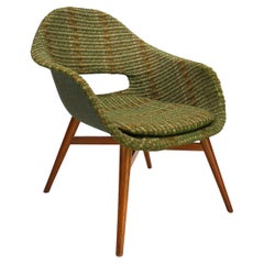 Shell lounge chair by Miroslav Navratil for Vertex, 1960