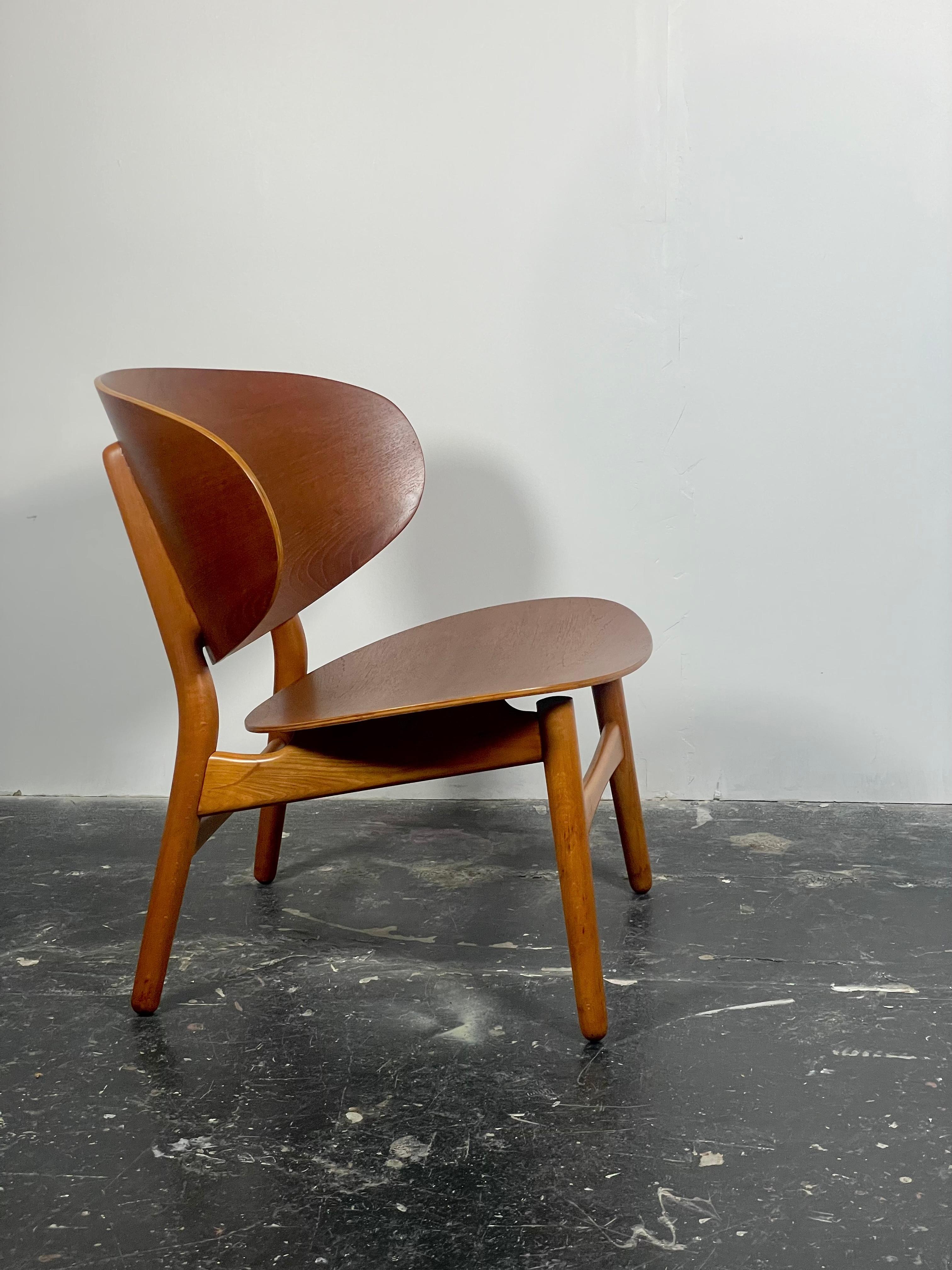Scandinave moderne Fauteuil de salon iconique Shell, modèle FH 1936 conçu par Hans J. Wegner en vente
