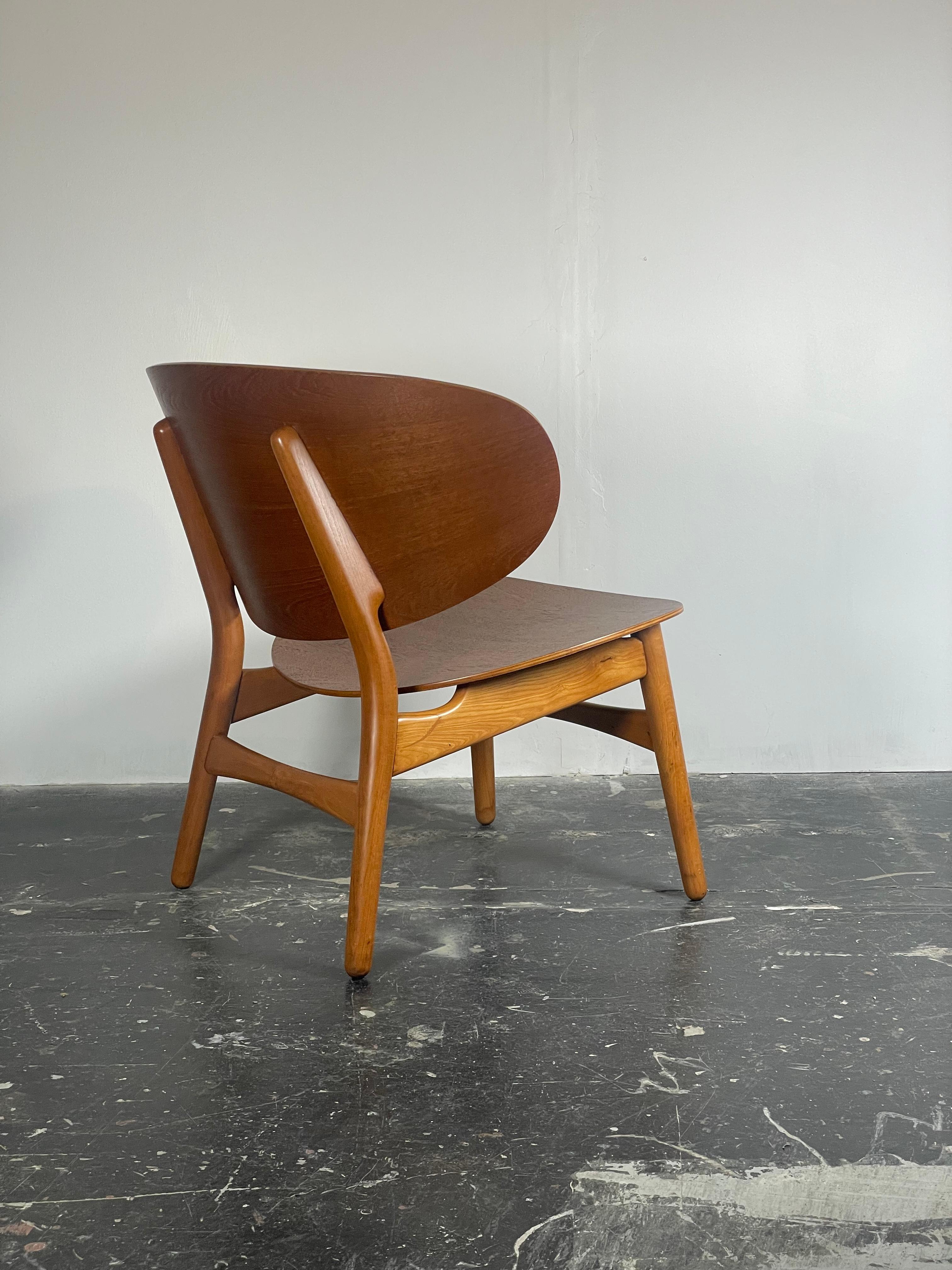 Fauteuil de salon iconique Shell, modèle FH 1936 conçu par Hans J. Wegner Bon état - En vente à San Diego, CA