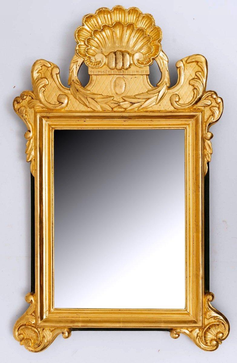 European Shell Mirror - Golden Leaf Wood - Mercury Ice - Period: XVIIIth Century For Sale