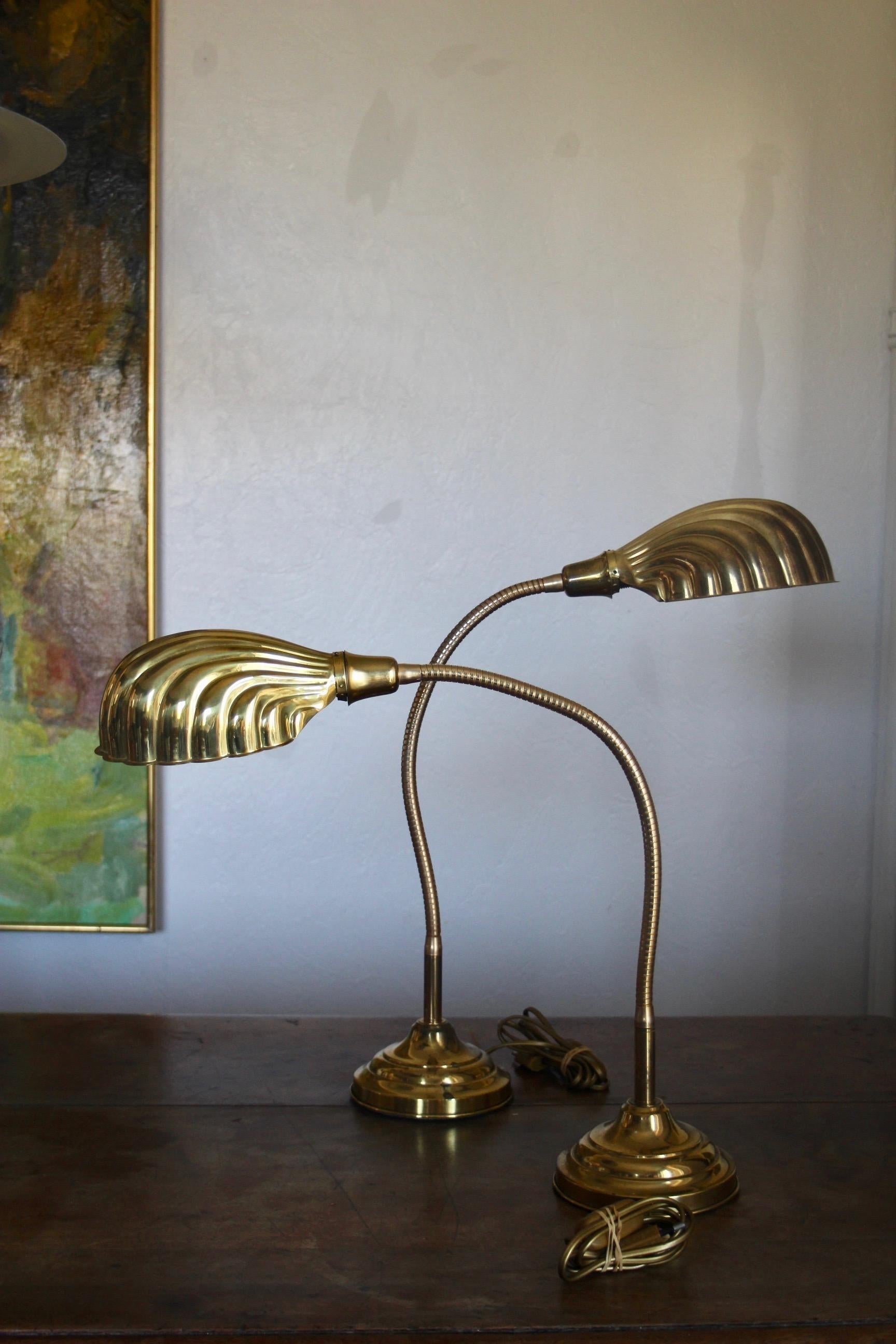 Shell Pair of Table Lamp Gooseneck Lamp, Desk Brass  2