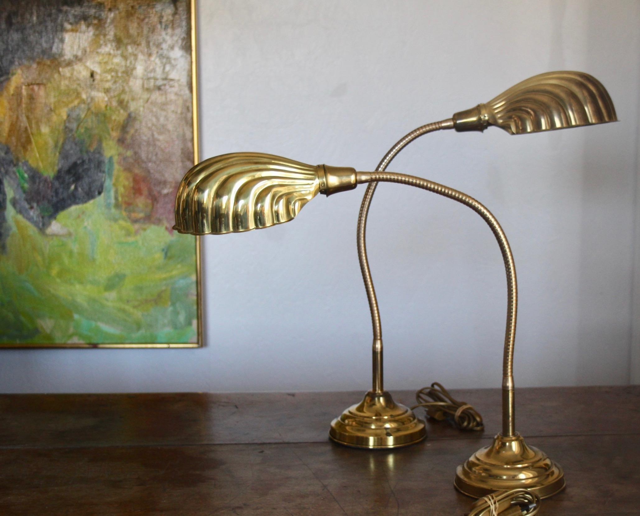 Shell Pair of Table Lamp Gooseneck Lamp, Desk Brass  3