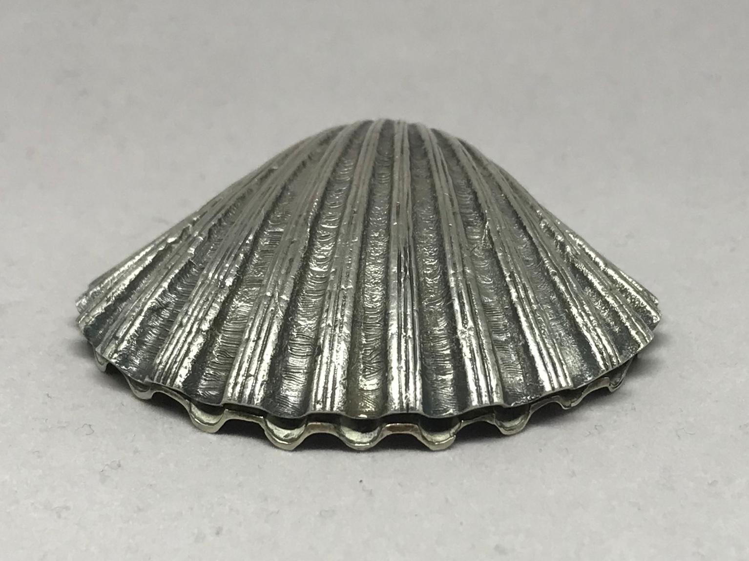 Mid-20th Century Shell Paper Clamp in Italian Sterling Silver For Sale