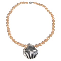 Shell Pearl Necklace