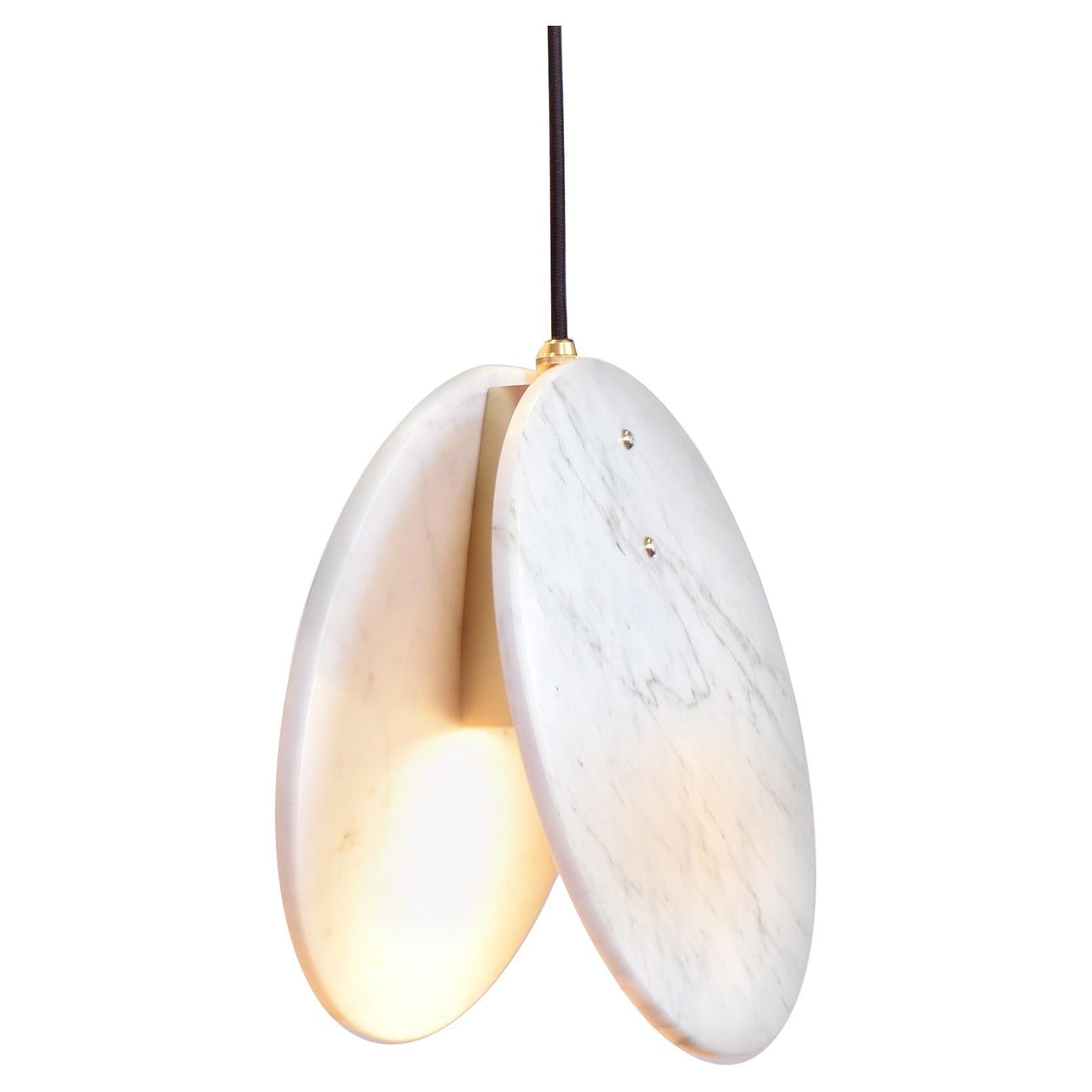 Pendentif en forme de coquillage, moyen en vente 1