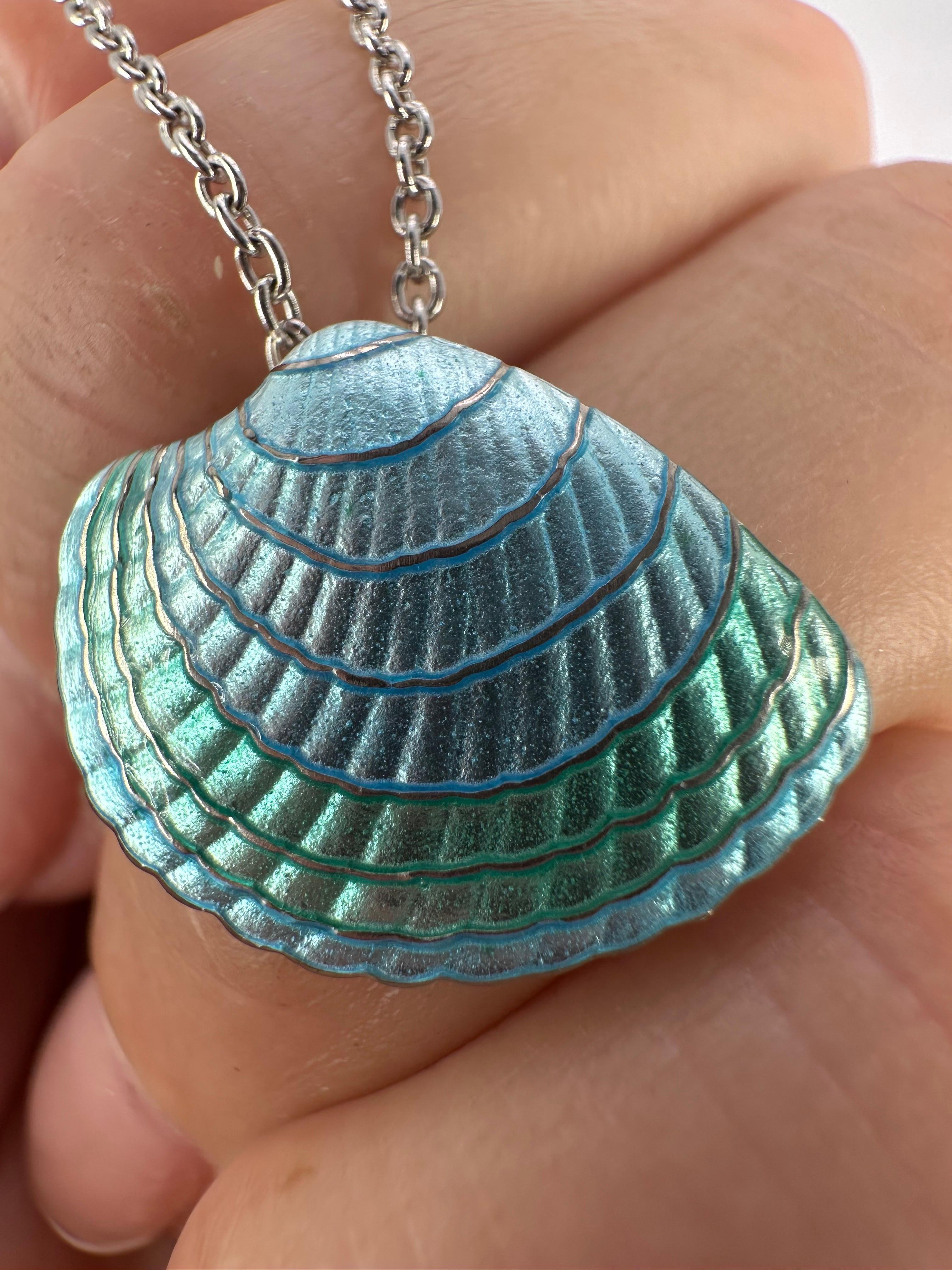 Shell pendant necklace 925 ss silver pendant necklace sea For Sale 2