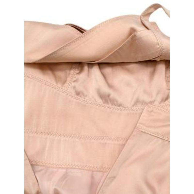 Shell pink silk-satin apron gown For Sale 1