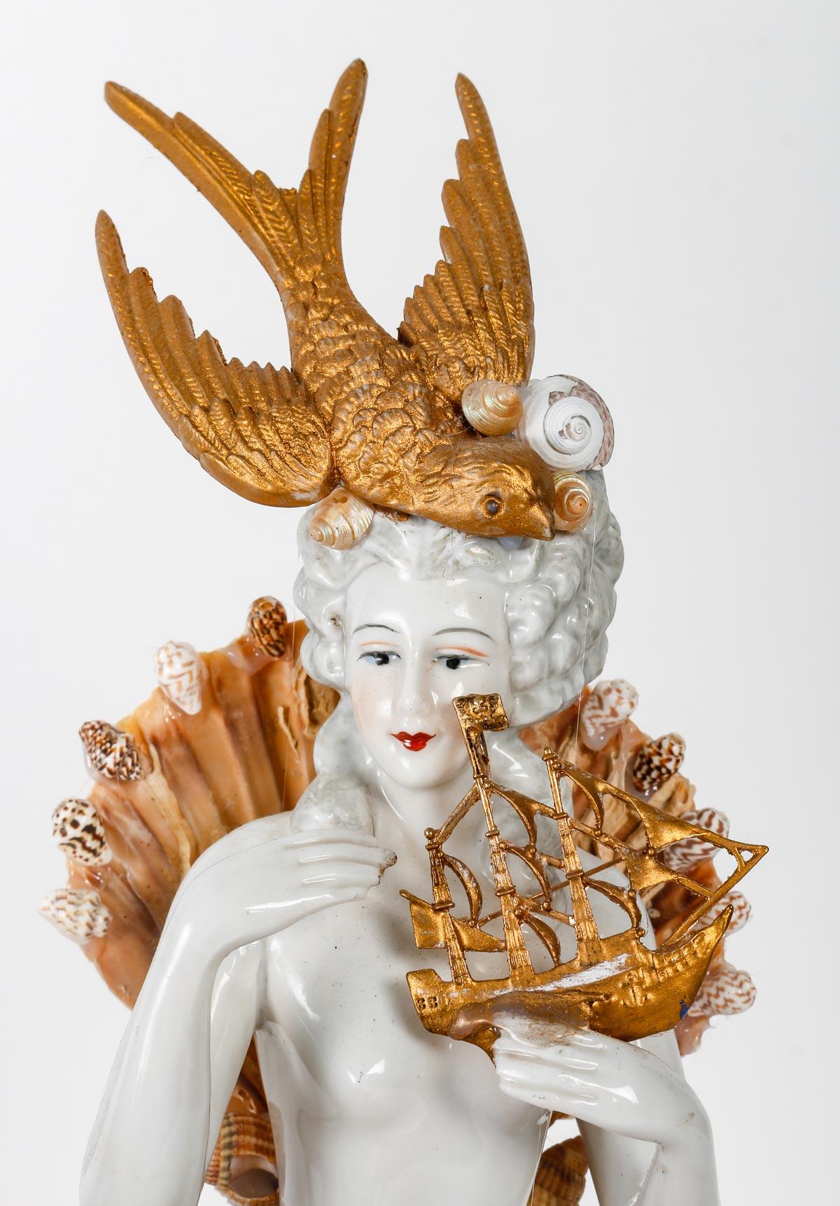 Shell Sculpture and Planter in Cast Iron and Porcelain. In Good Condition For Sale In Saint-Ouen, FR