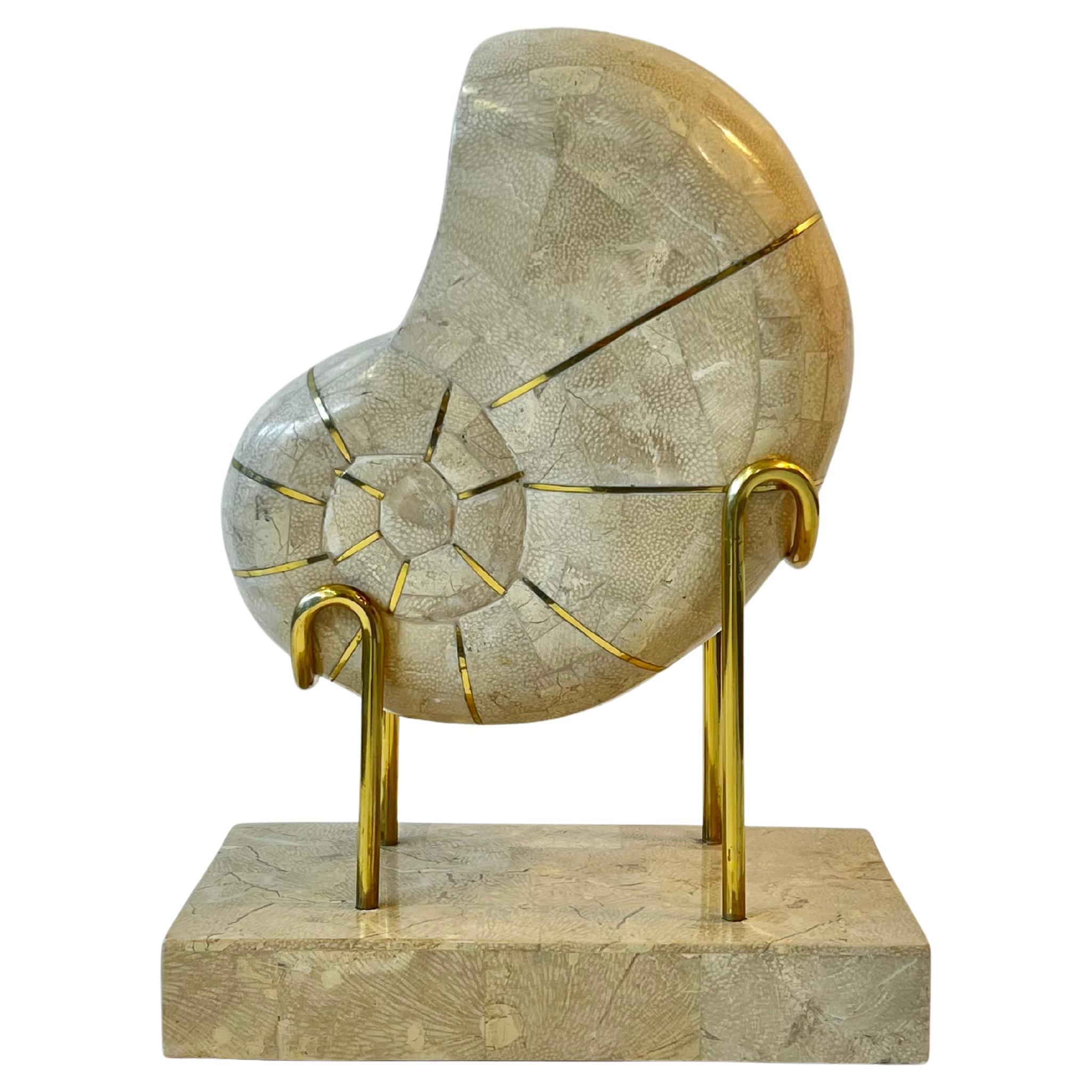 Muschelskulptur auf Stand von Maitland Smith