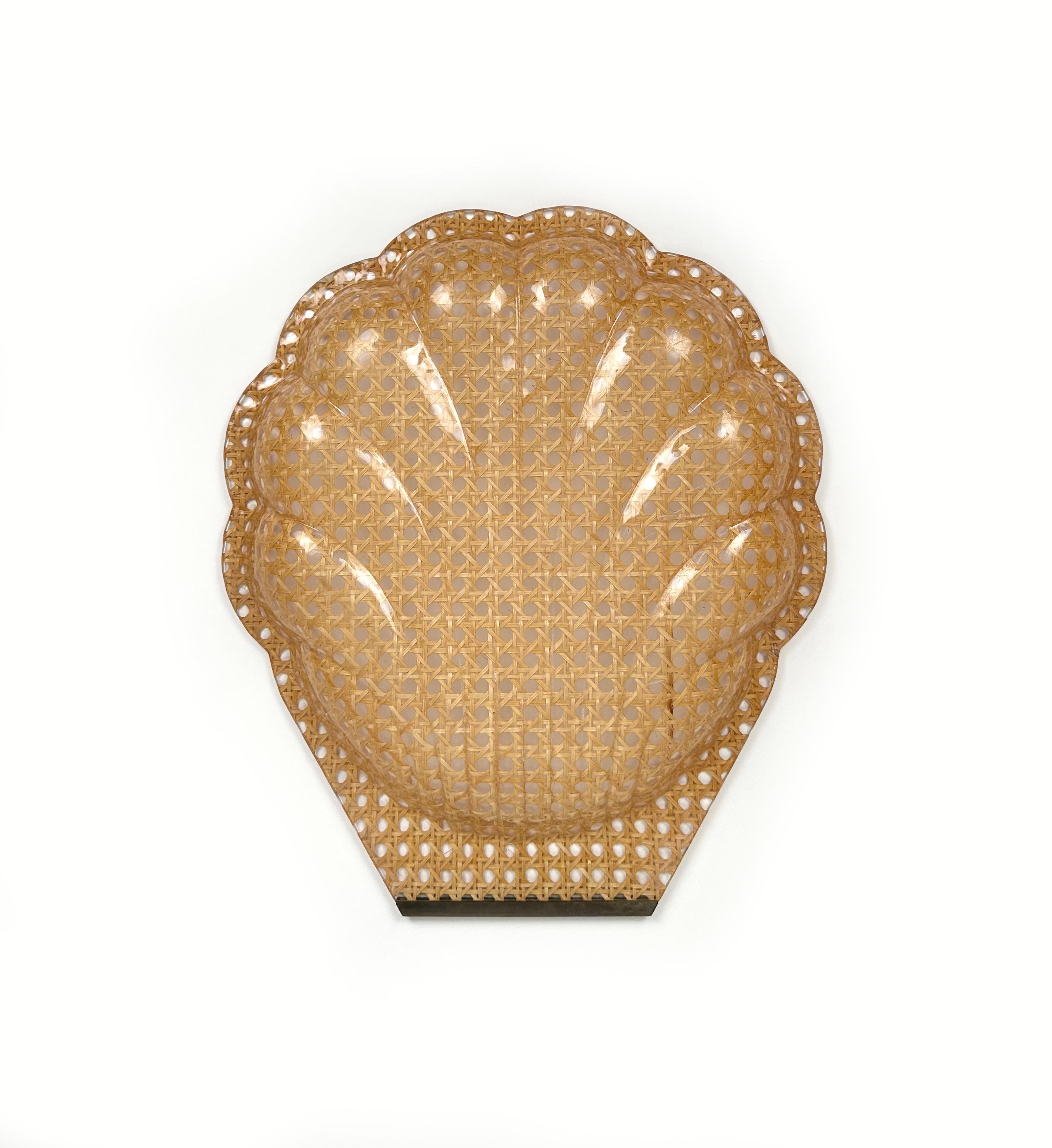 Shell Serving Tray Lucite and Rattan Christian Dior Style, France, 1970s 2