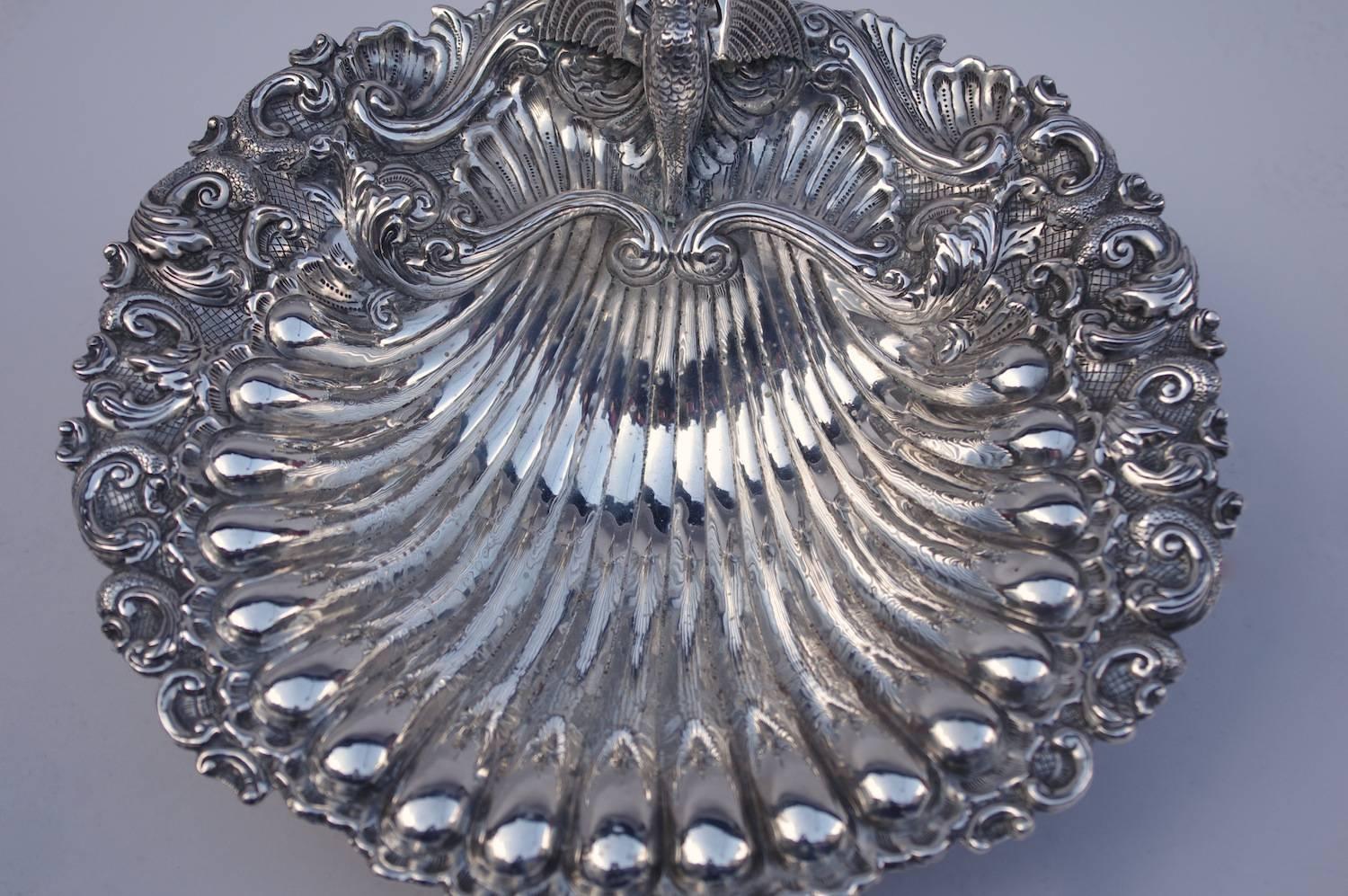 Shell-Shaped Silver Plated Centrepiece, 19th Century In Good Condition For Sale In Saint-Ouen, FR