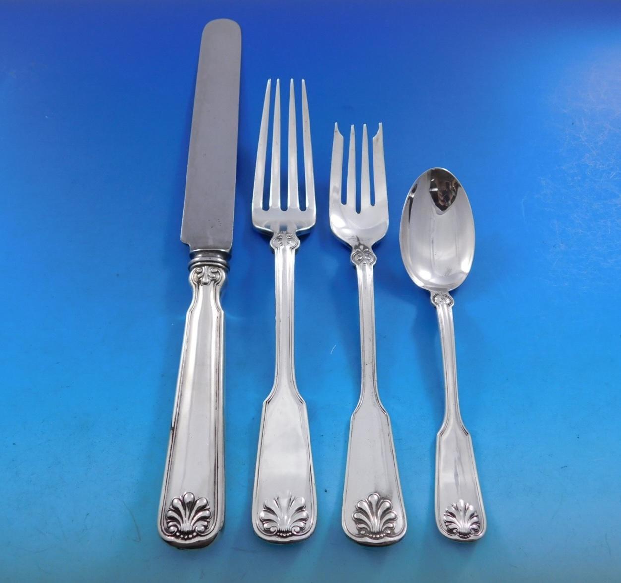 Shell & Thread was first introduced by Tiffany in 1905. Its design is typical of patterns made in England during the long reign of King George III. The raised-border edges, which accentuate the classic fiddle shape of the pattern, along with the