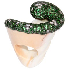 Shell Tsavorite White Diamond Gold Cocktail Ring