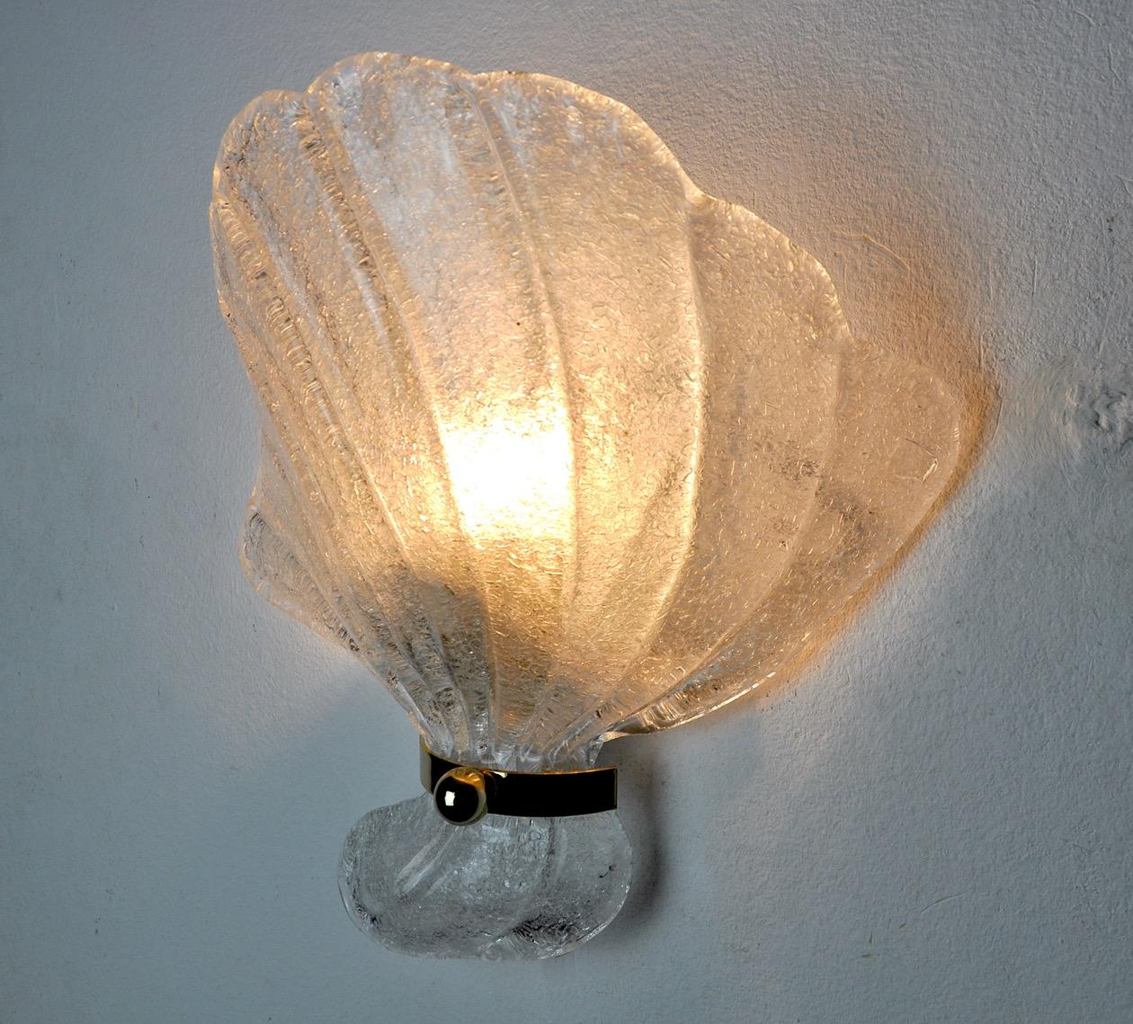 Late 20th Century Shell Wall Lamp, Murano Glass, Italy, 1970 For Sale