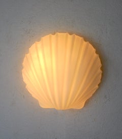 Shell wall lamp, white opaline, Italy, 1980