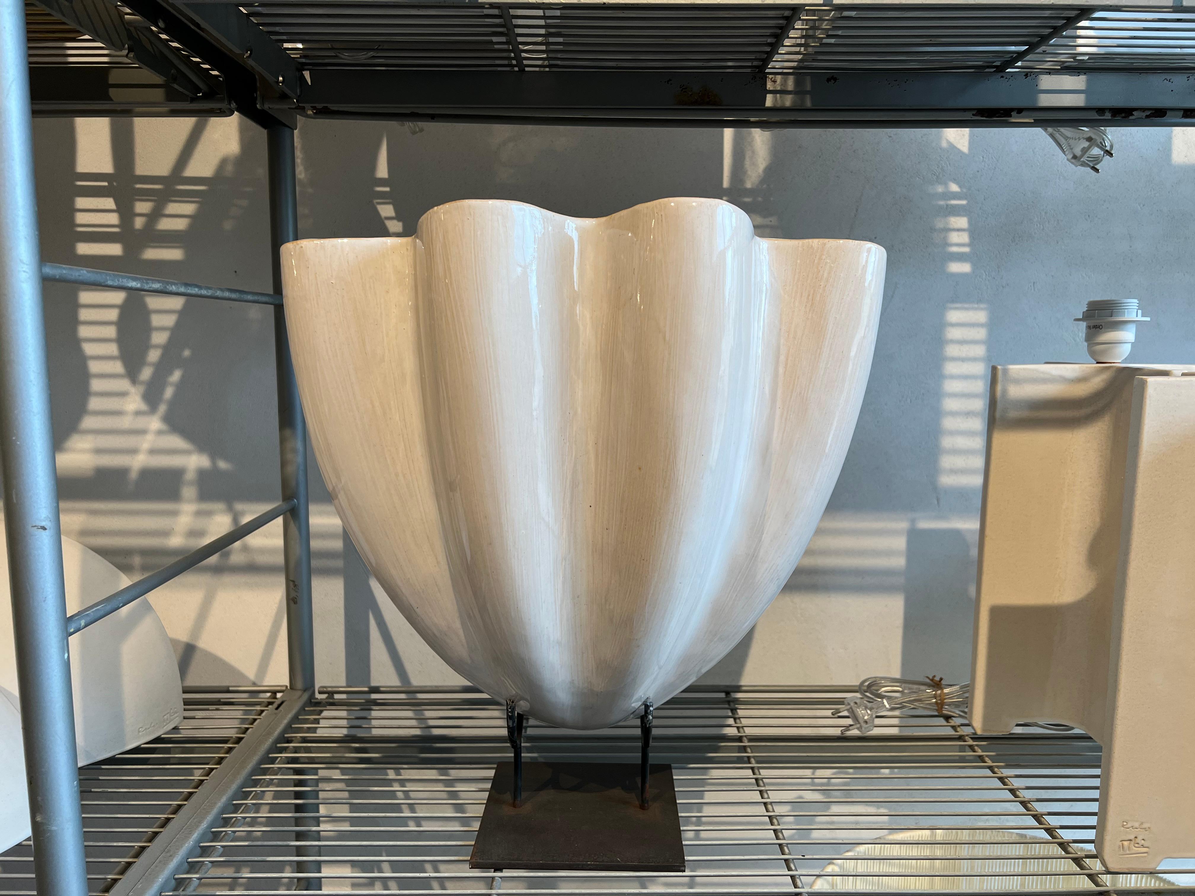 Applique a conchiglia, rapporto aureo, illuminazione a LED e ceramica smaltata in vendita 2