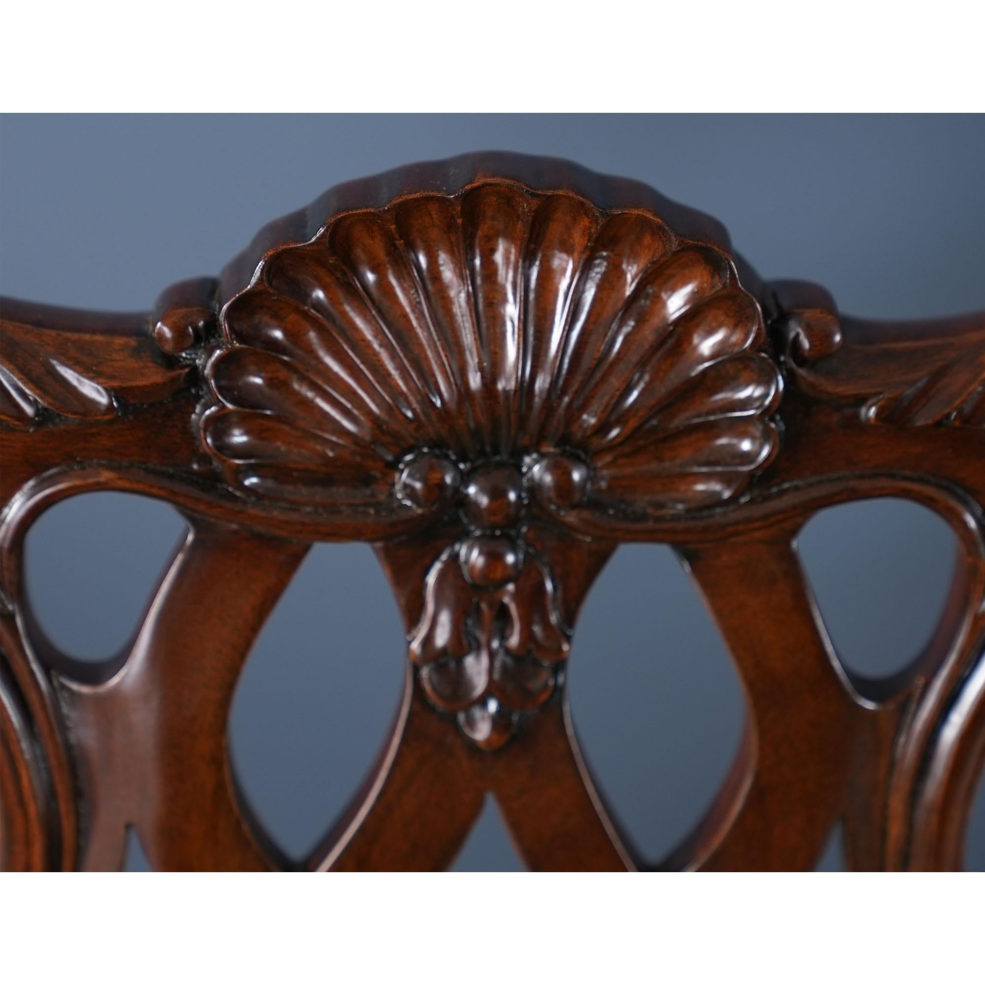 Sedie da pranzo in mogano Shellback, set da 10 in vendita 2