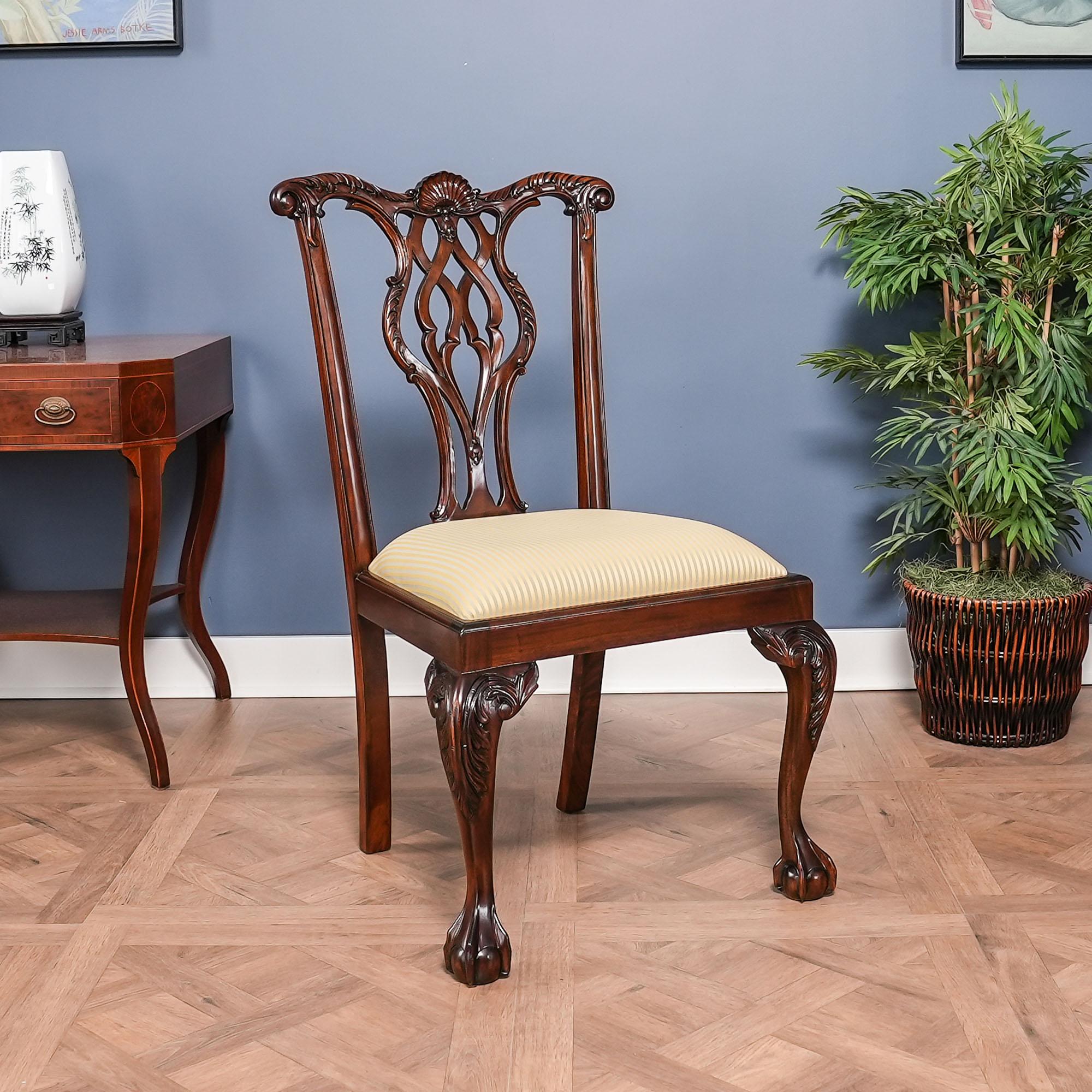 Sedie da pranzo in mogano Shellback, set da 10 in vendita 10