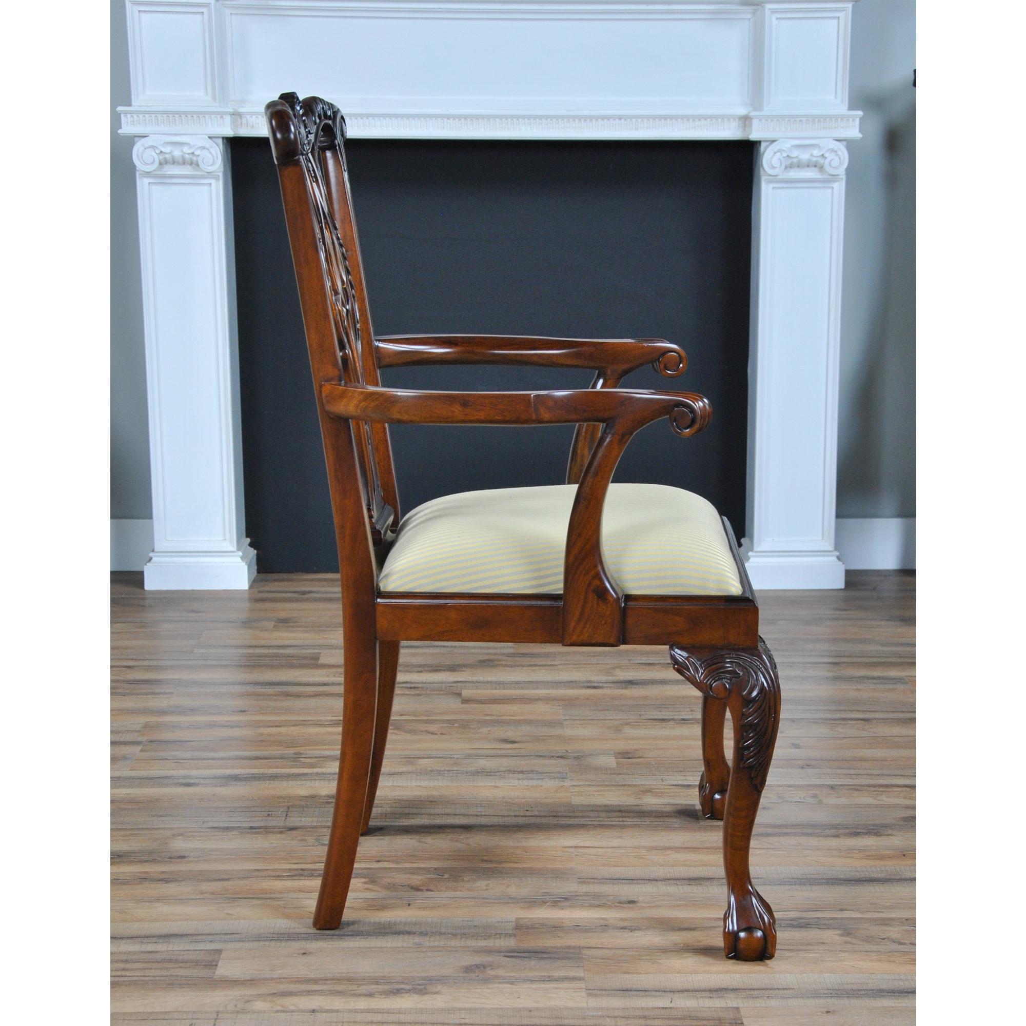 Shellback Mahogany Dining Chairs, Set of 10 In New Condition For Sale In Annville, PA