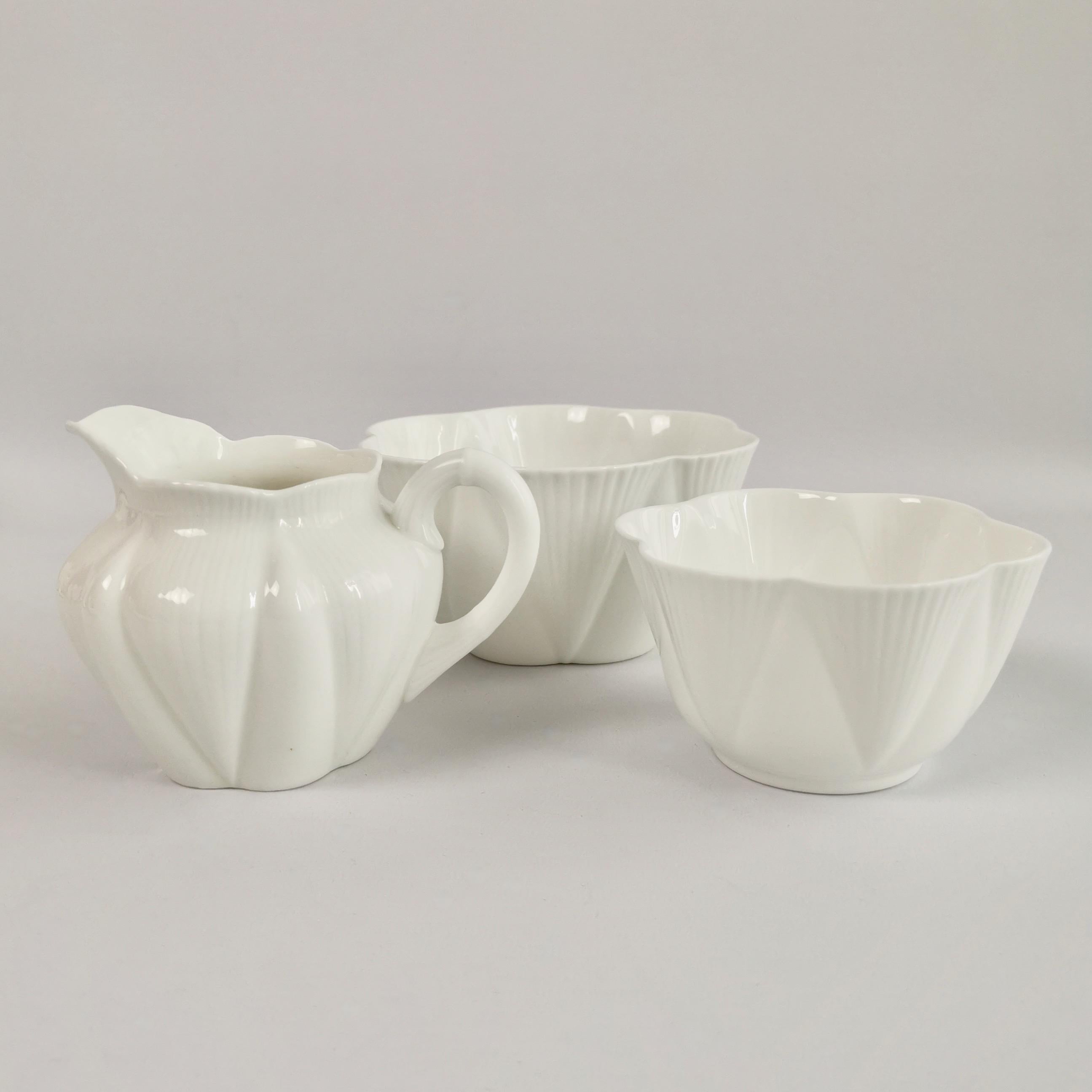 shelley dainty blue teapot