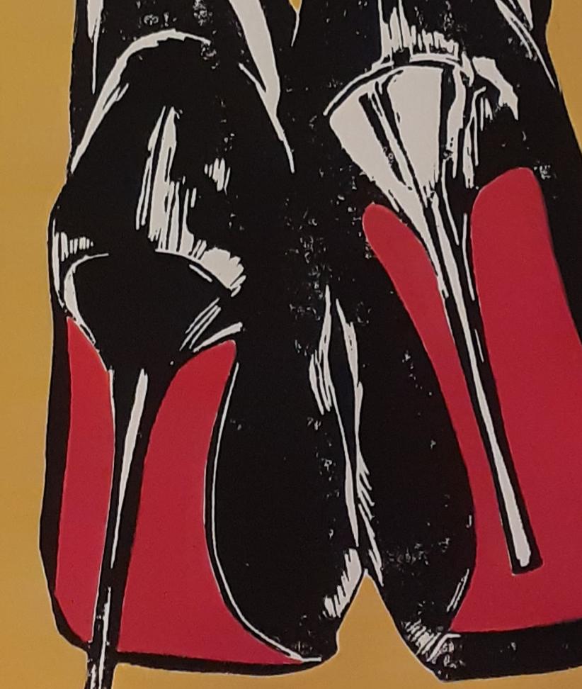 Night In - Stiletto Heels, Sex Appeal und Pop Art: Acryl & Linocut-Druck – Print von Shelley Dyer-Gibbins