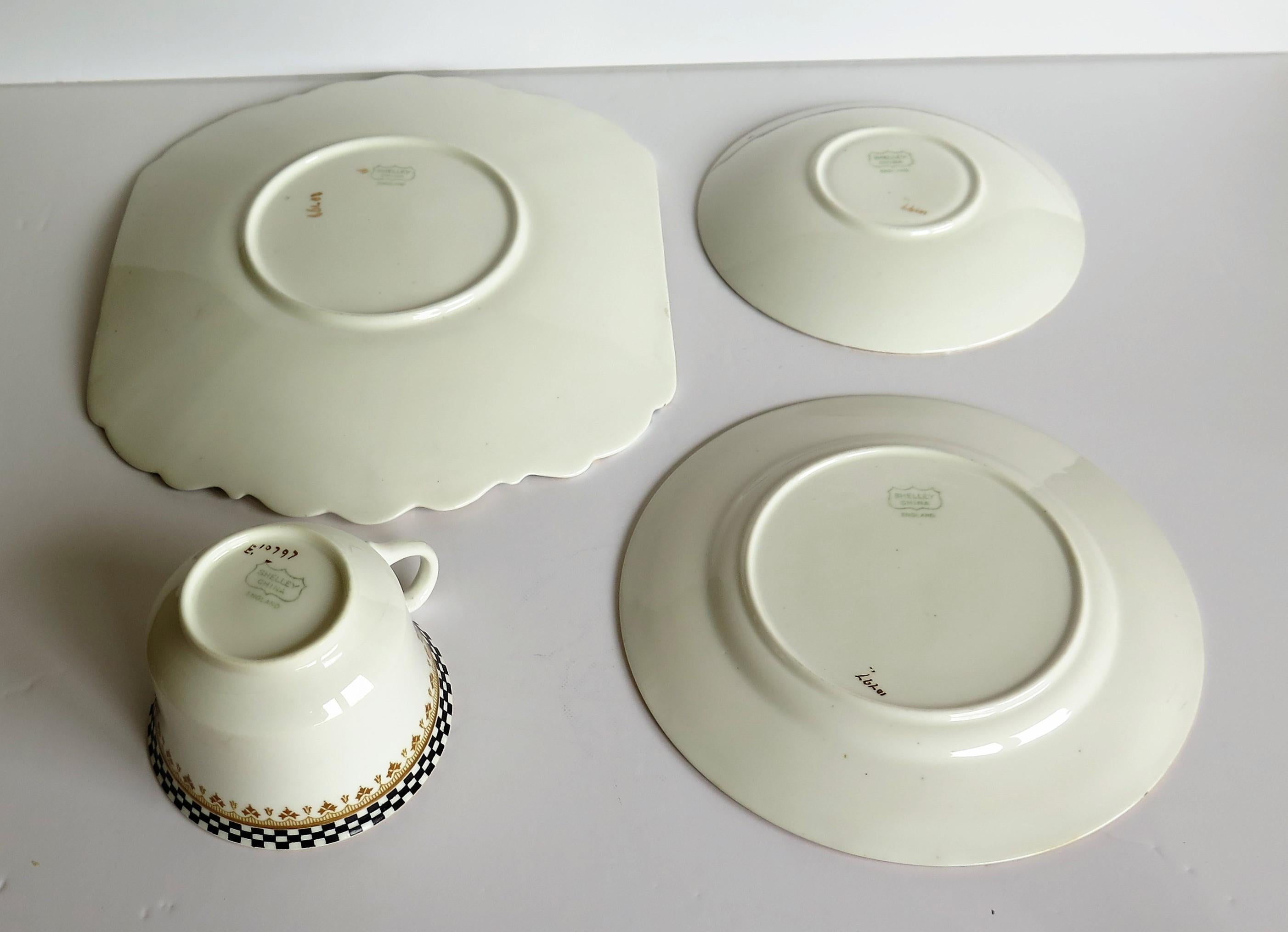 Art Deco period Shelley Porcelain 13 Piece Part Tea Set ptn 10797, circa 1920 For Sale 8
