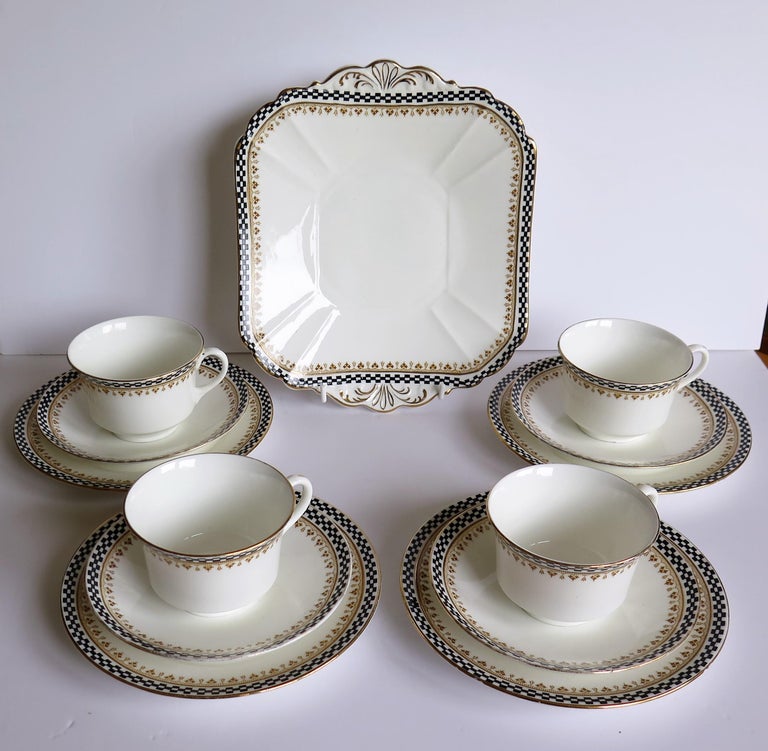 Shelley Porcelain Art Deco Period Part Tea Set with 13 Pieces, circa