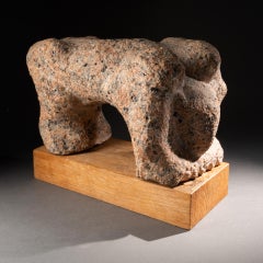 Shelomo Selinger (1928):  Escultura tallada antropomorfa estriada