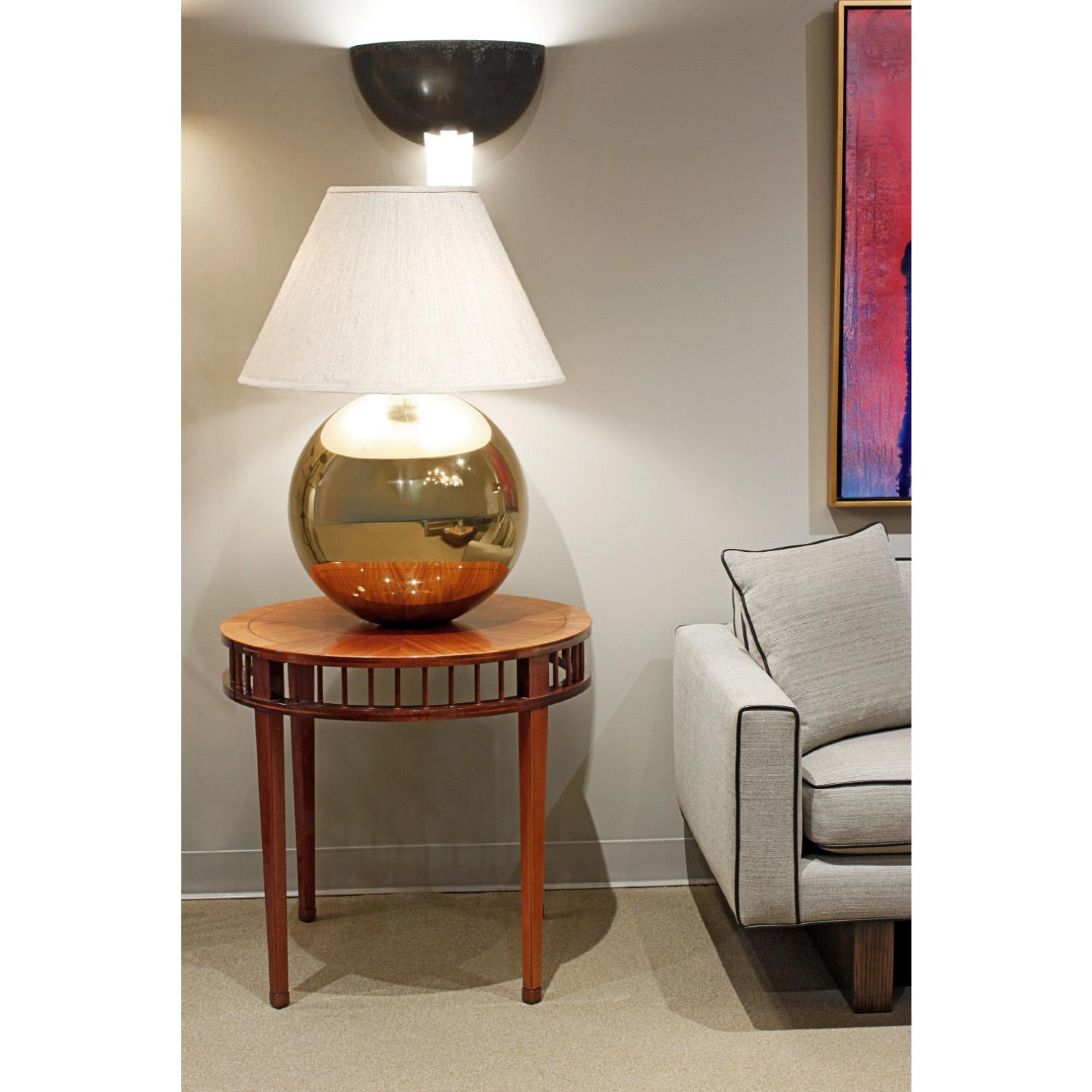 Shelton-Mindel Designed Round Mahogany Side Table 1990s 1