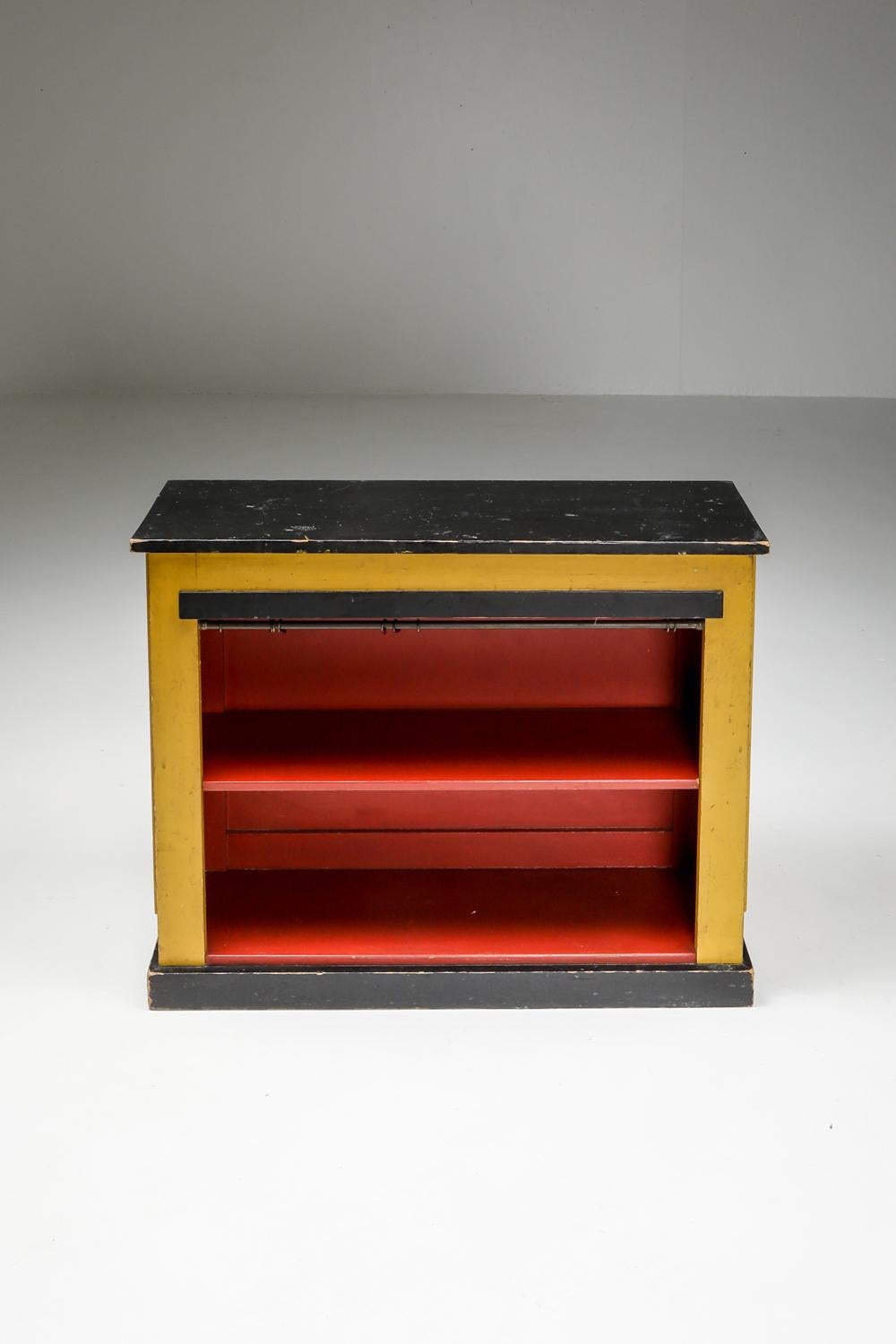 Shelve Cabinet by Dutch Modernist H.Wouda, 1924 2