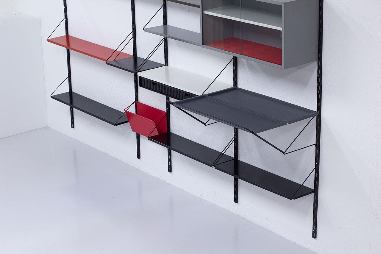 Shelving Wall Unit System by Pilastro, Holland, 1960s In Good Condition In Stockholm, Stockholms län