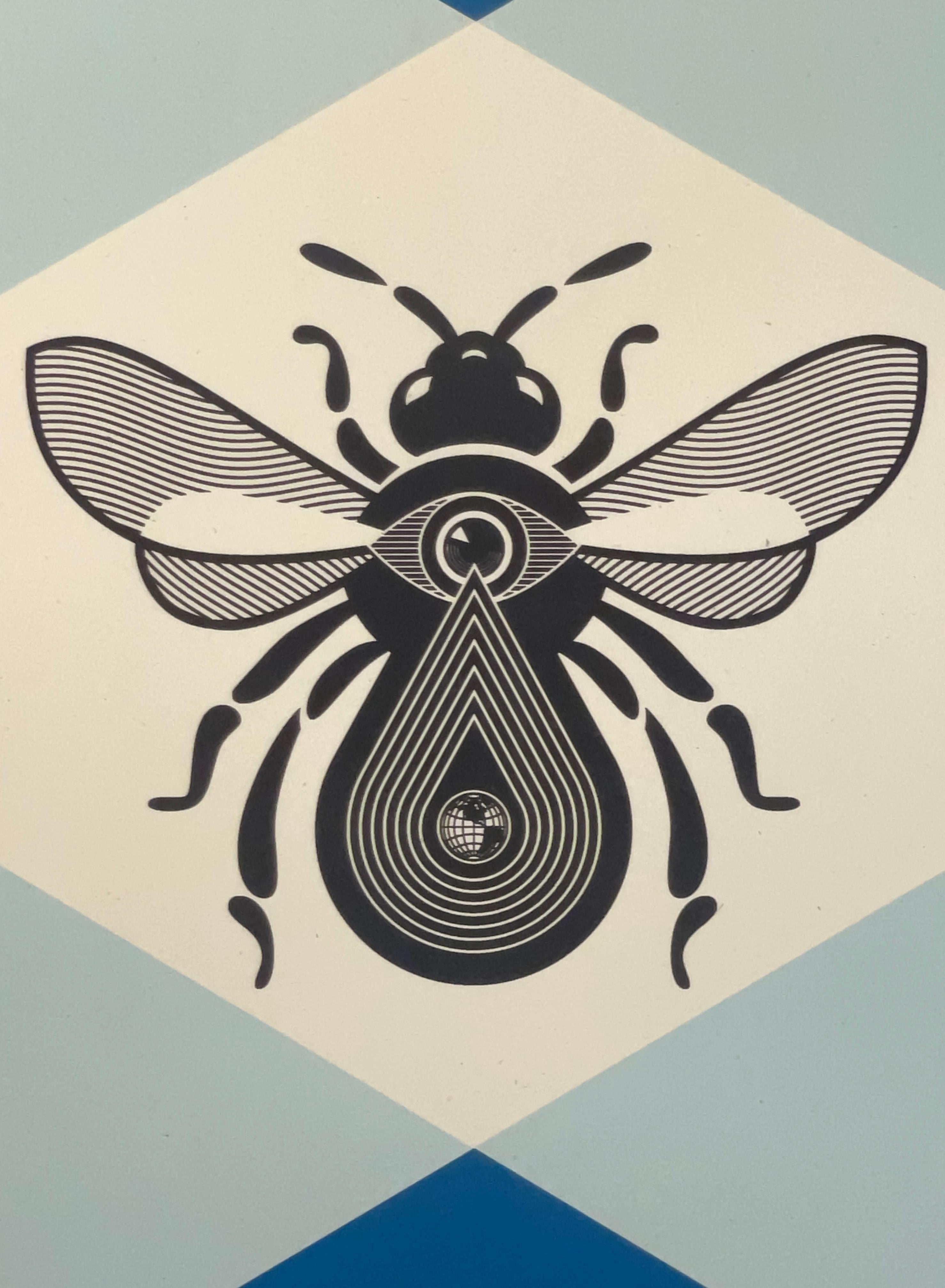 Shepard Fairey Abeja Geométrica Oro Bellas Artes Serigrafía Rojo Calle Contemporáneo en venta 2