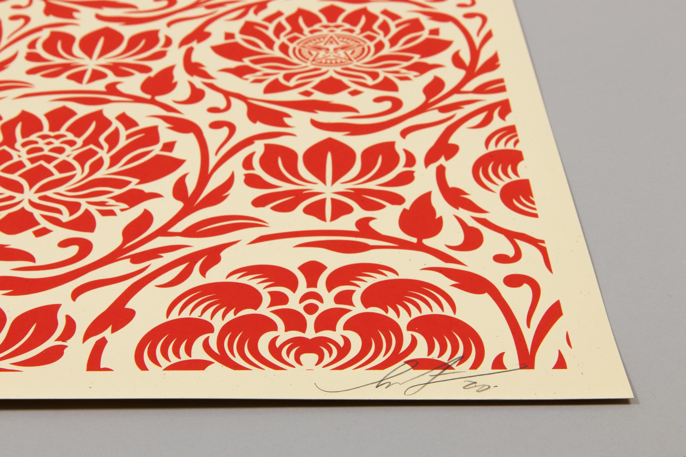 Shepard Fairey, Harmony florale (Rouge Yin/Yang) - 2 estampes signées, Street Art  en vente 4