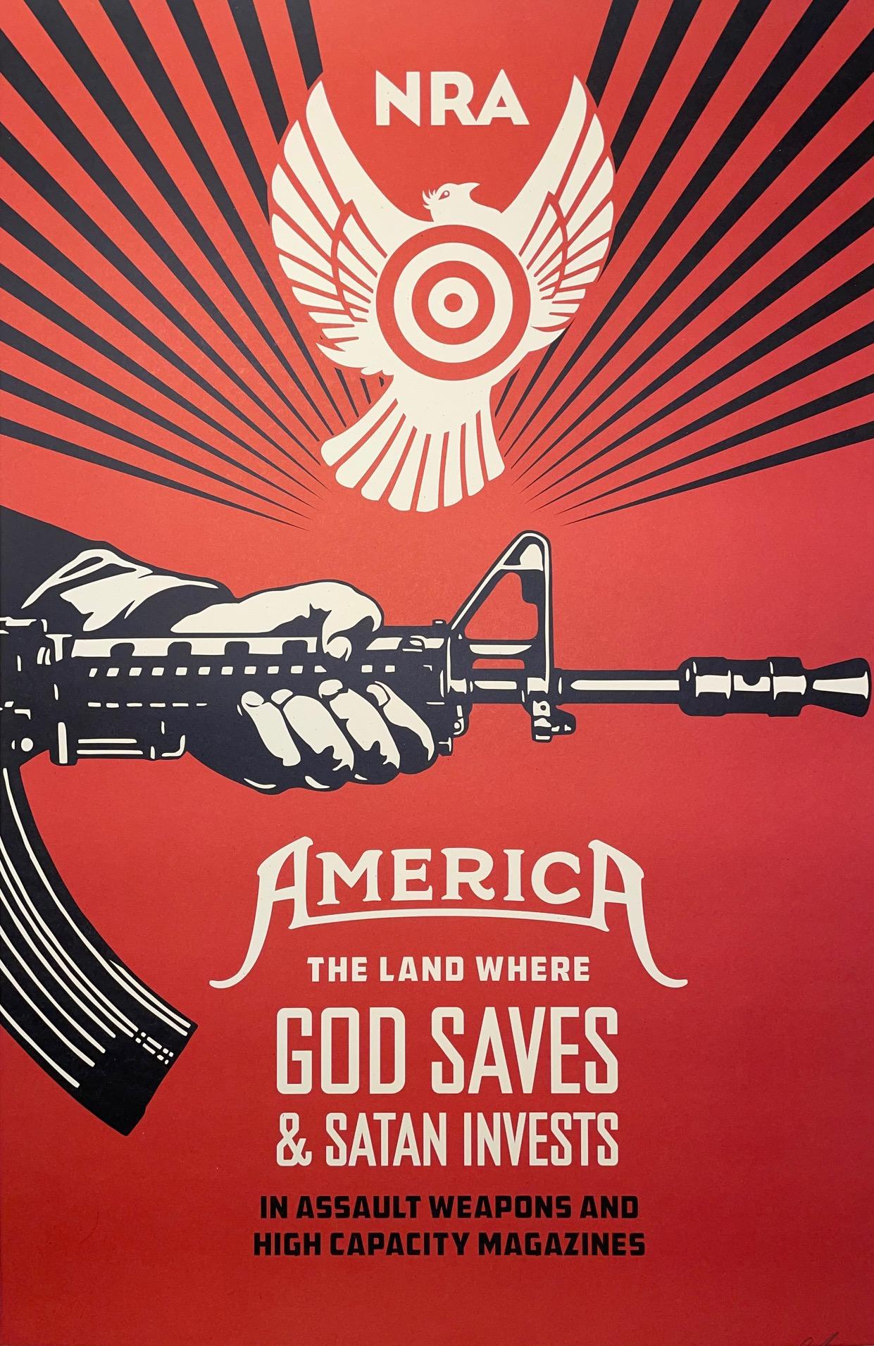 Impression signée Shepard Fairey 2013 God Saves & Satan Invests Street Art Guns Urban en vente 2