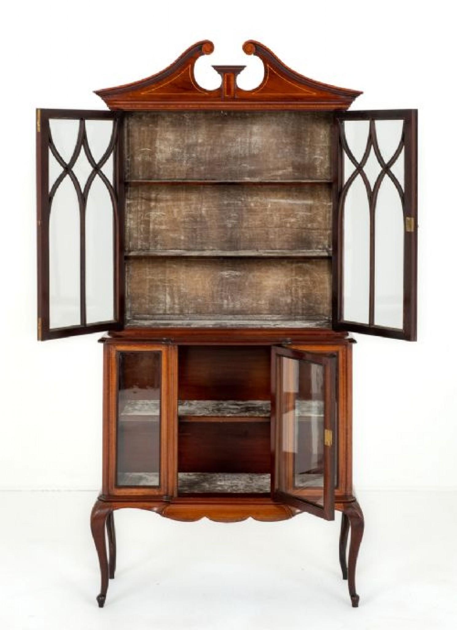 Sheraton Display Cabinet Mahogany Revival 1890 In Good Condition For Sale In Potters Bar, GB