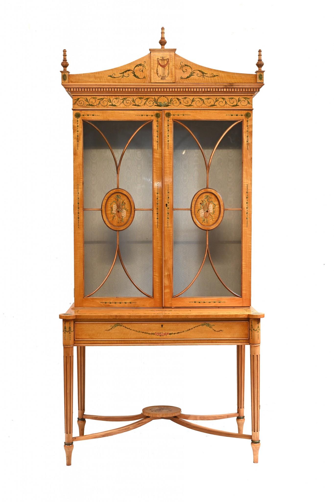 Sheraton Display Cabinet Satinwood Regency Bookcase In Good Condition In Potters Bar, GB