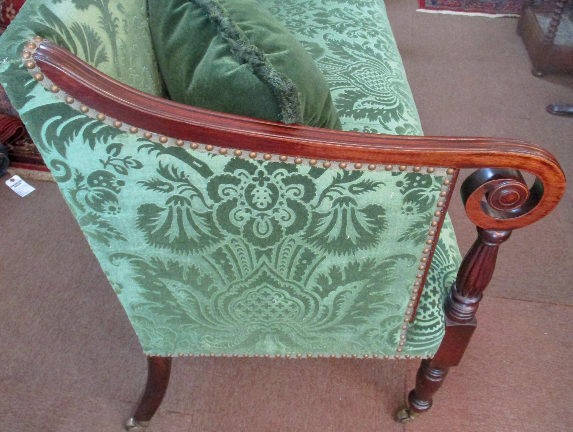 Sheraton English Carved Mahogany Upholstered Sofa circa 1820  In Good Condition For Sale In Savannah, GA