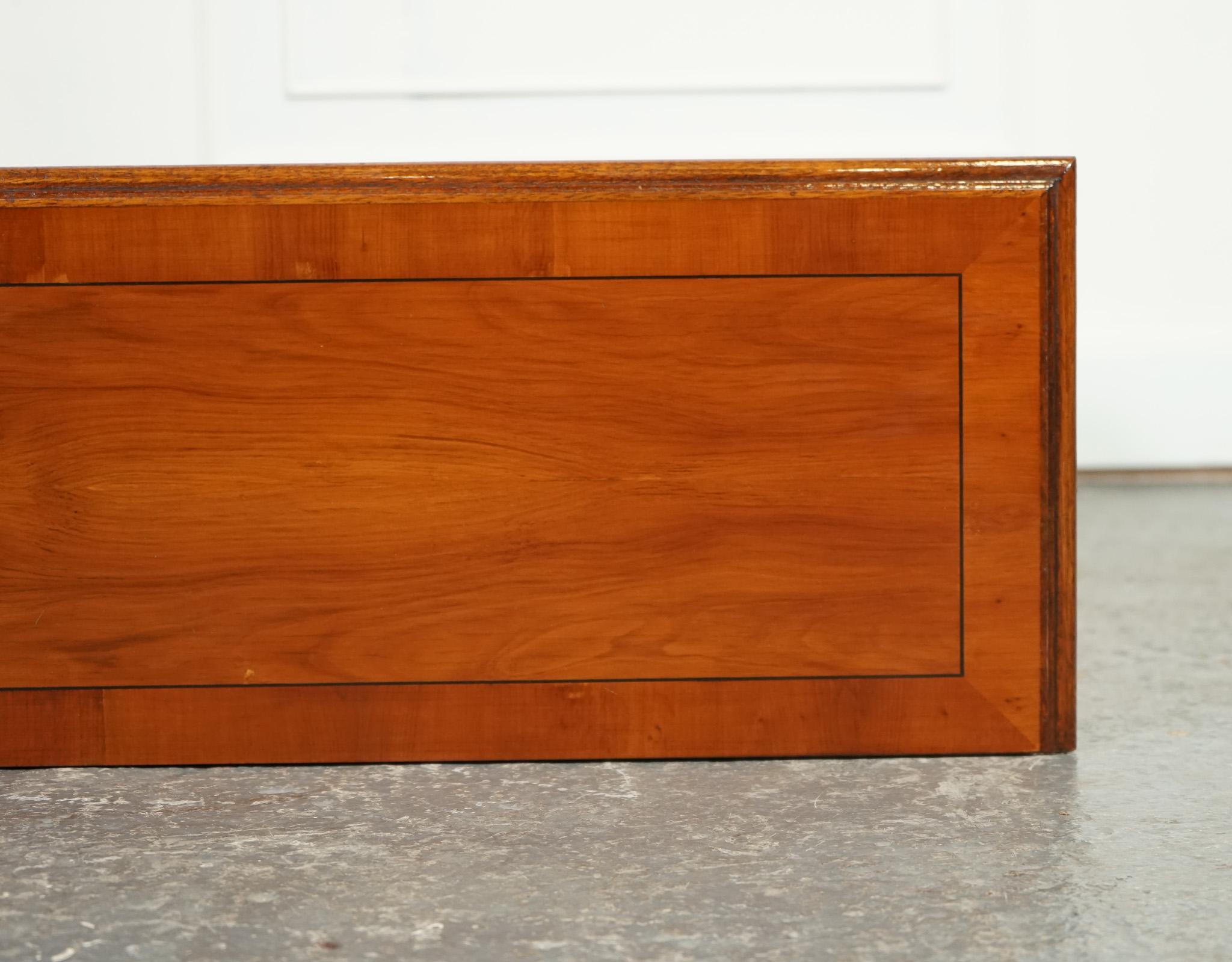 SHERATON INLAiD YEW WOOD DOUBLE DWARF OPEN BOOKCASE For Sale 6