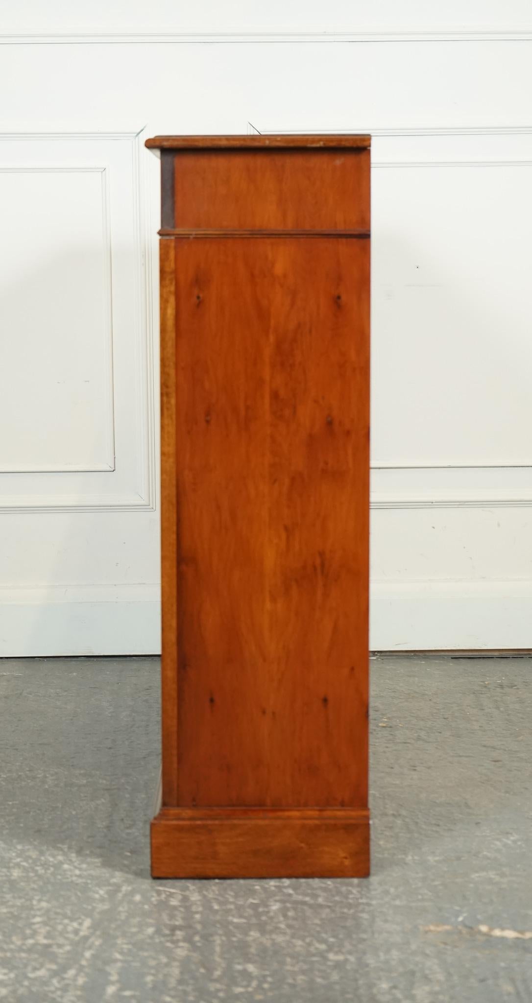 SHERATON INLAiD YEW WOOD DOUBLE DWARF OPEN BOOKCASE In Good Condition For Sale In Pulborough, GB