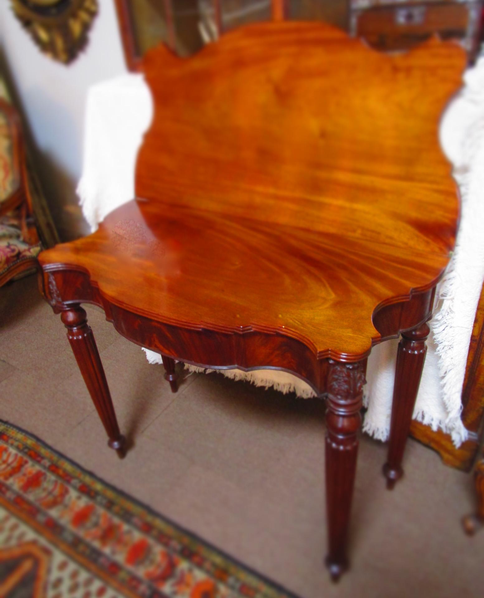 Sheraton Mahogany Game Table w/ Reeded Legs Serpentine Top Acanthus Leg Carvings For Sale 1