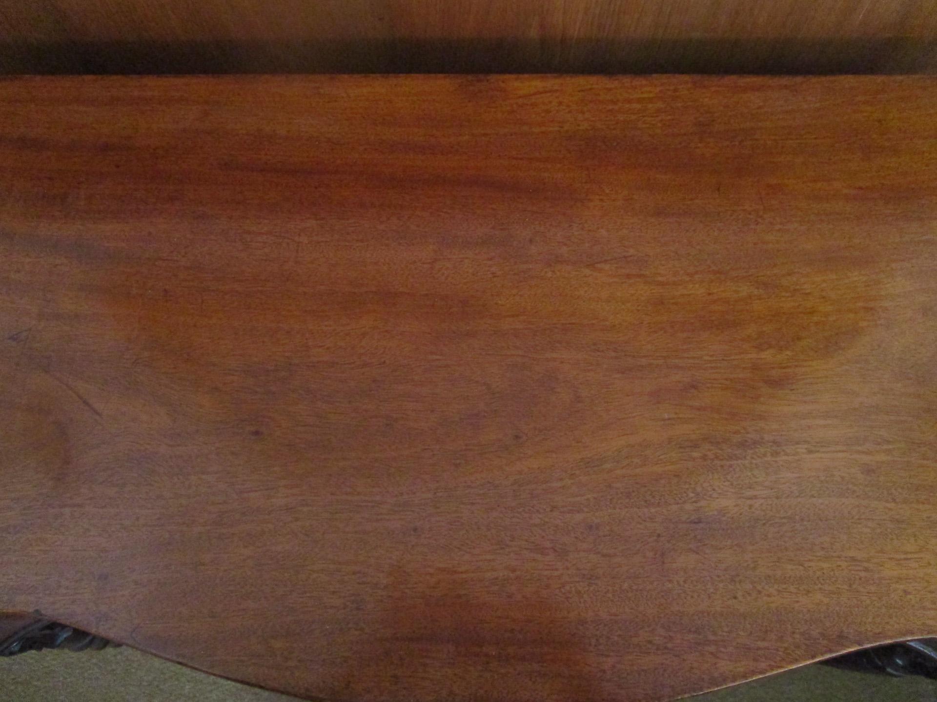 Sheraton Mahogany Game Table with Rope Twist Legs and Serpentine Top For Sale 3