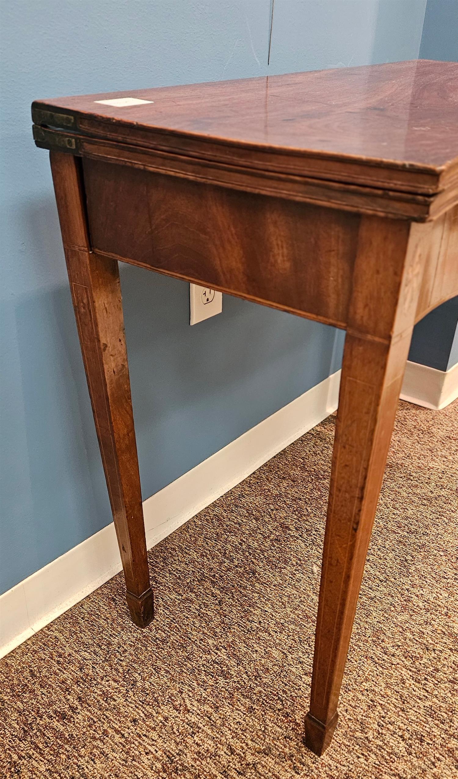 English Sheraton Mahogany Games Table Serpentine Front, Circa 1800 For Sale
