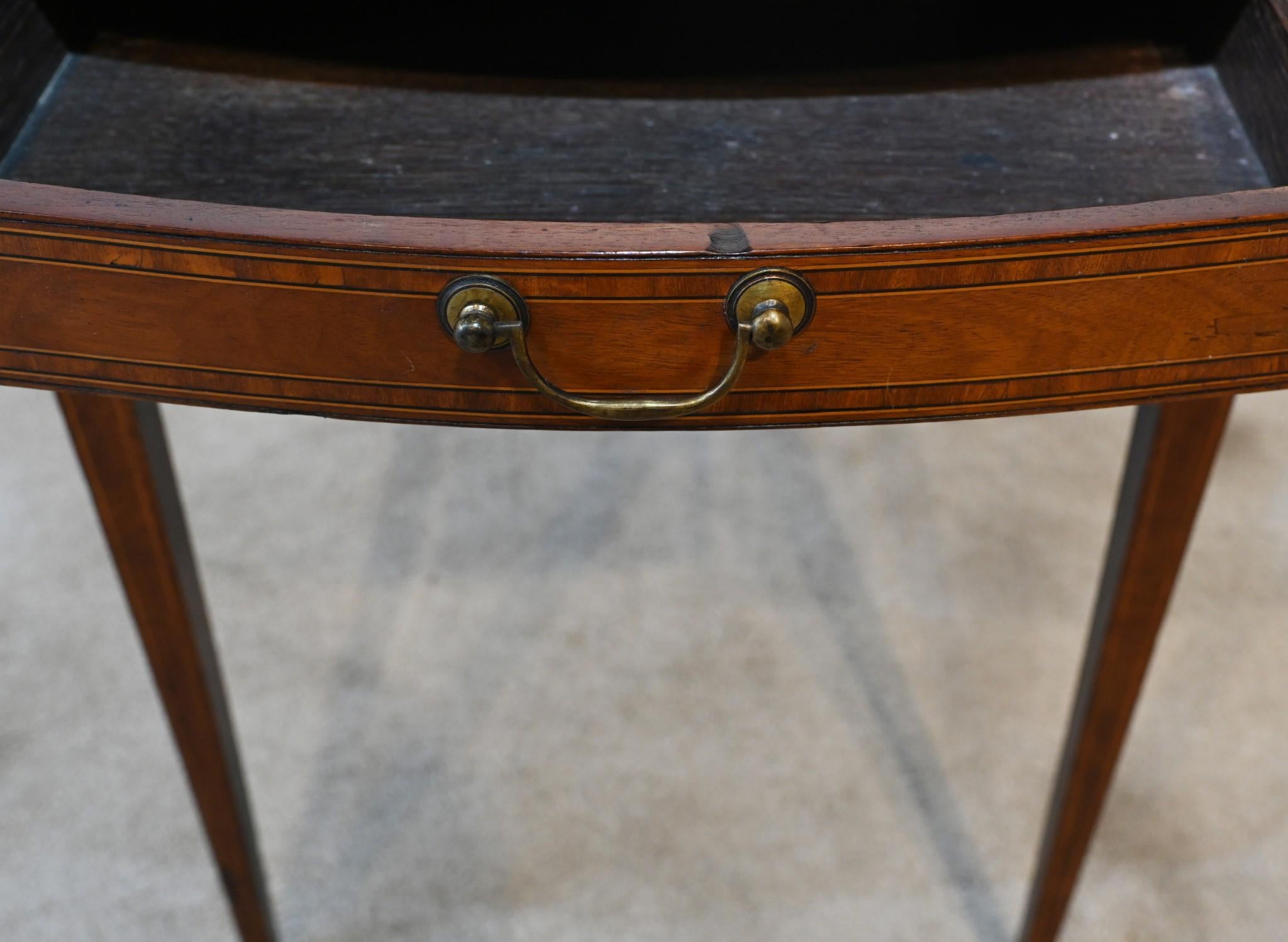 Bois Sheraton Pembroke table à feuilles tombantes géorgienne 1790 en vente