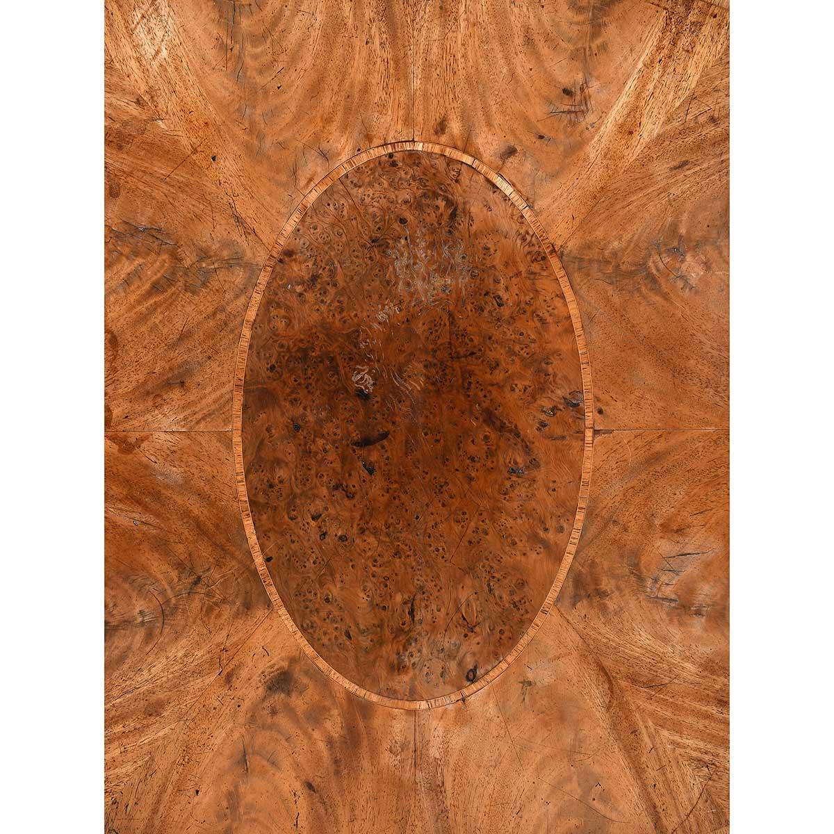 Ovaler Pembroke-Tisch aus Mahagoni und Eibenholz aus der Sheraton-Periode im Angebot 2