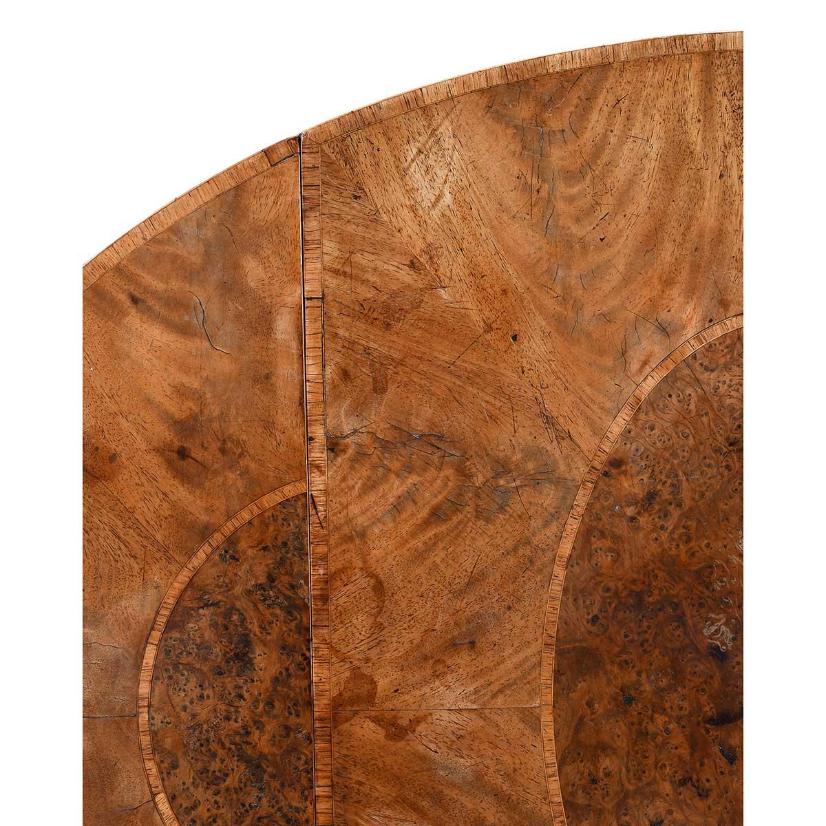 Ovaler Pembroke-Tisch aus Mahagoni und Eibenholz aus der Sheraton-Periode im Angebot 3