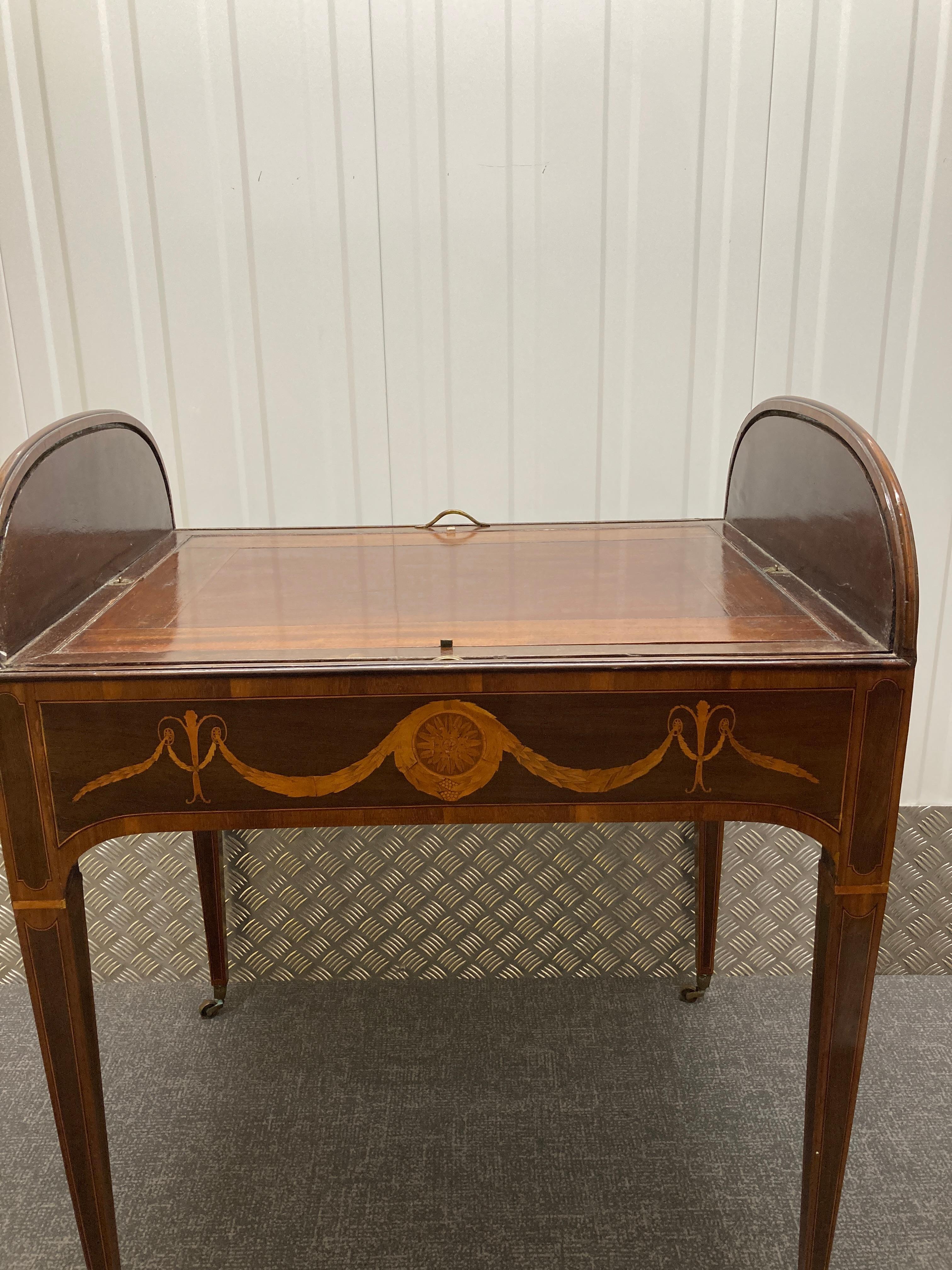 Sheraton Period Partridgewood Tambour Desk For Sale 3