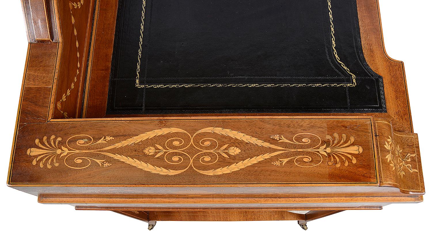 Mahagoni-Schreibtisch mit Intarsien im Sheraton-Stil für Damen:: 19 im Angebot 5